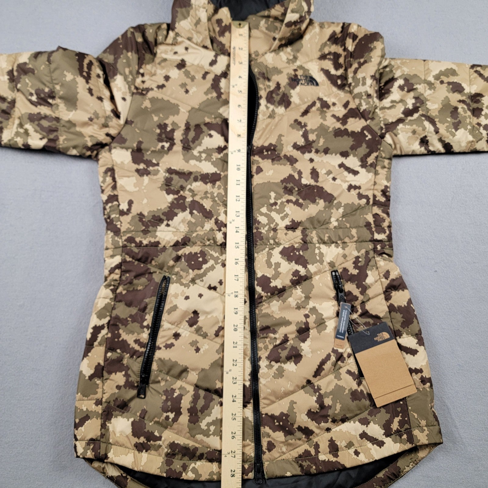 The North Face Women’s Tamburello Parka Digi Camo S Insulated Hooded Coat