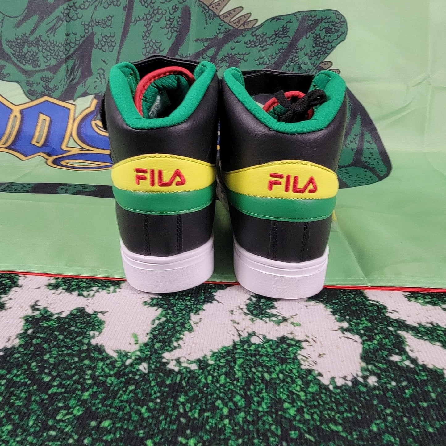 FILA Vulc 13 Mid Black/Yellow/Green/Red Mens Sz 121
