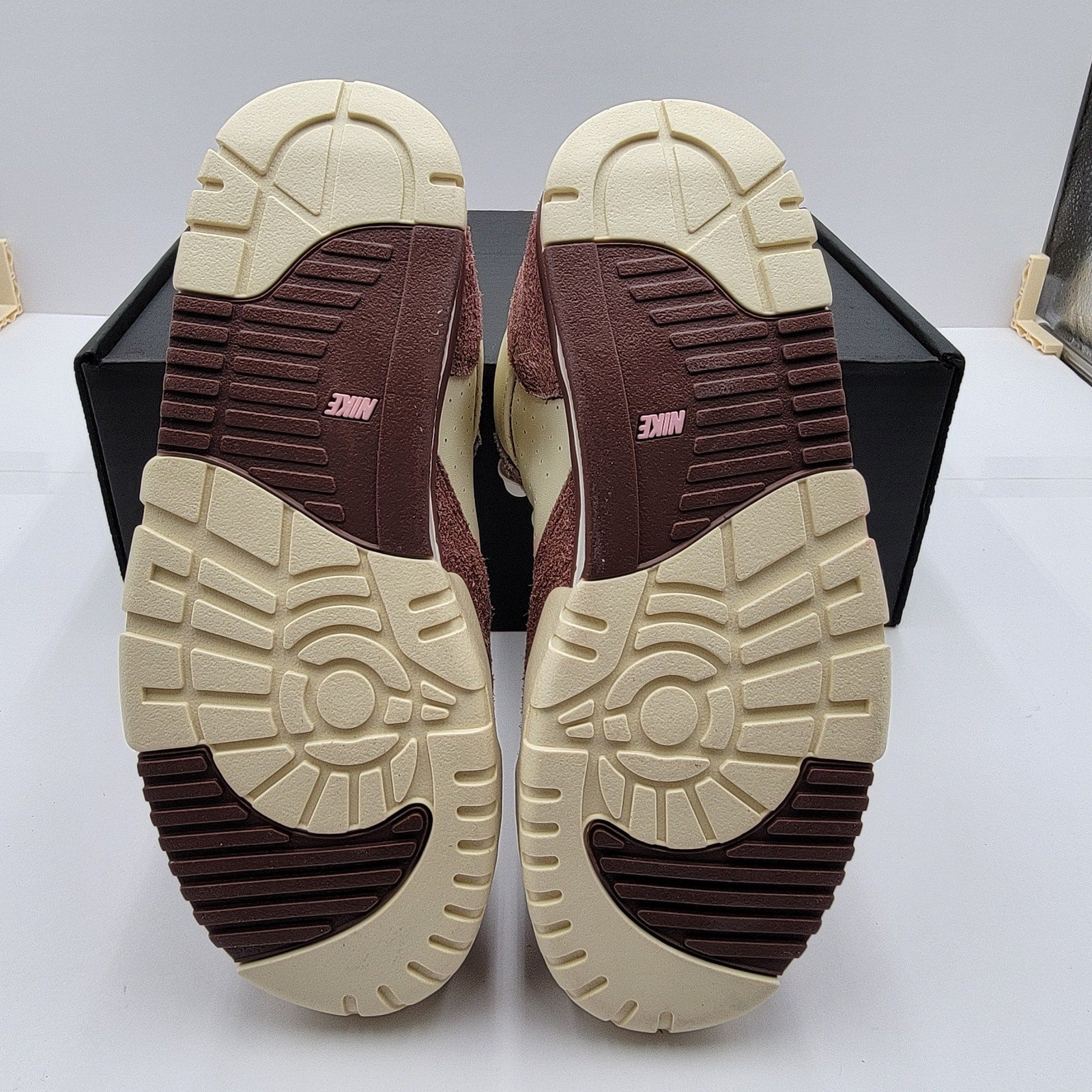 Nike Air Trainer 1 Valentine's Day-Sz 6-DM0522 201