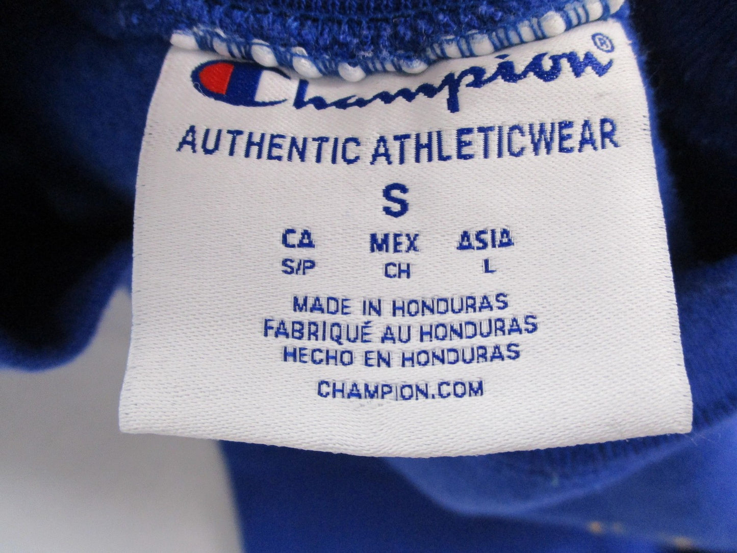 University Of Delaware Sweatshirt Mens Small Blue NCAA College Champion 17433
