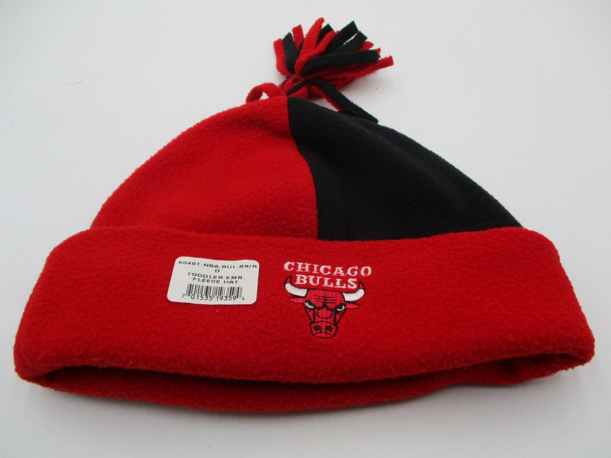 Chicago Bulls Hat Cap Fleece Knit Beanie Boys One Size Red Black NBA Basketball0
