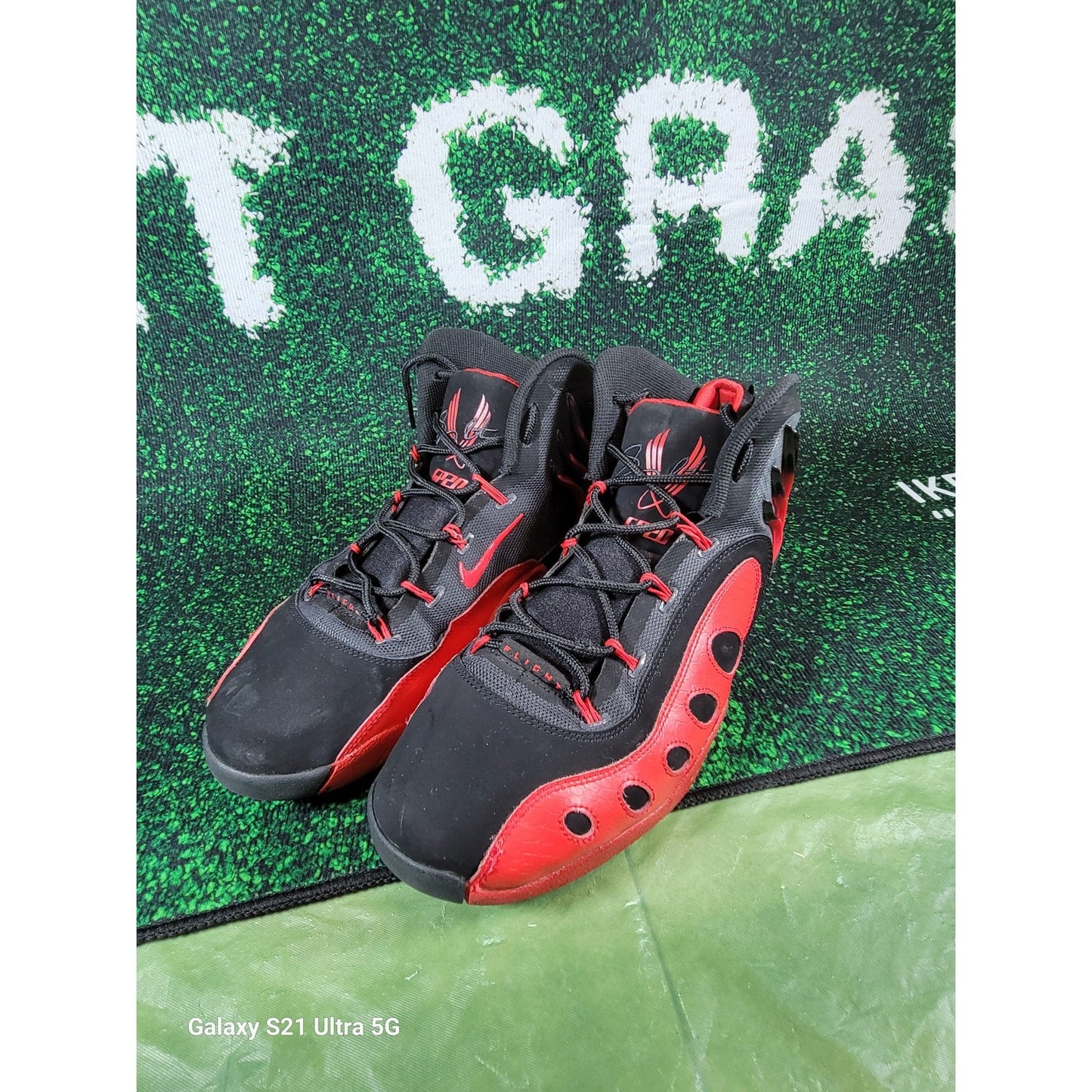 Nike Sonic Flight Black University Red Size 12 6413330020
