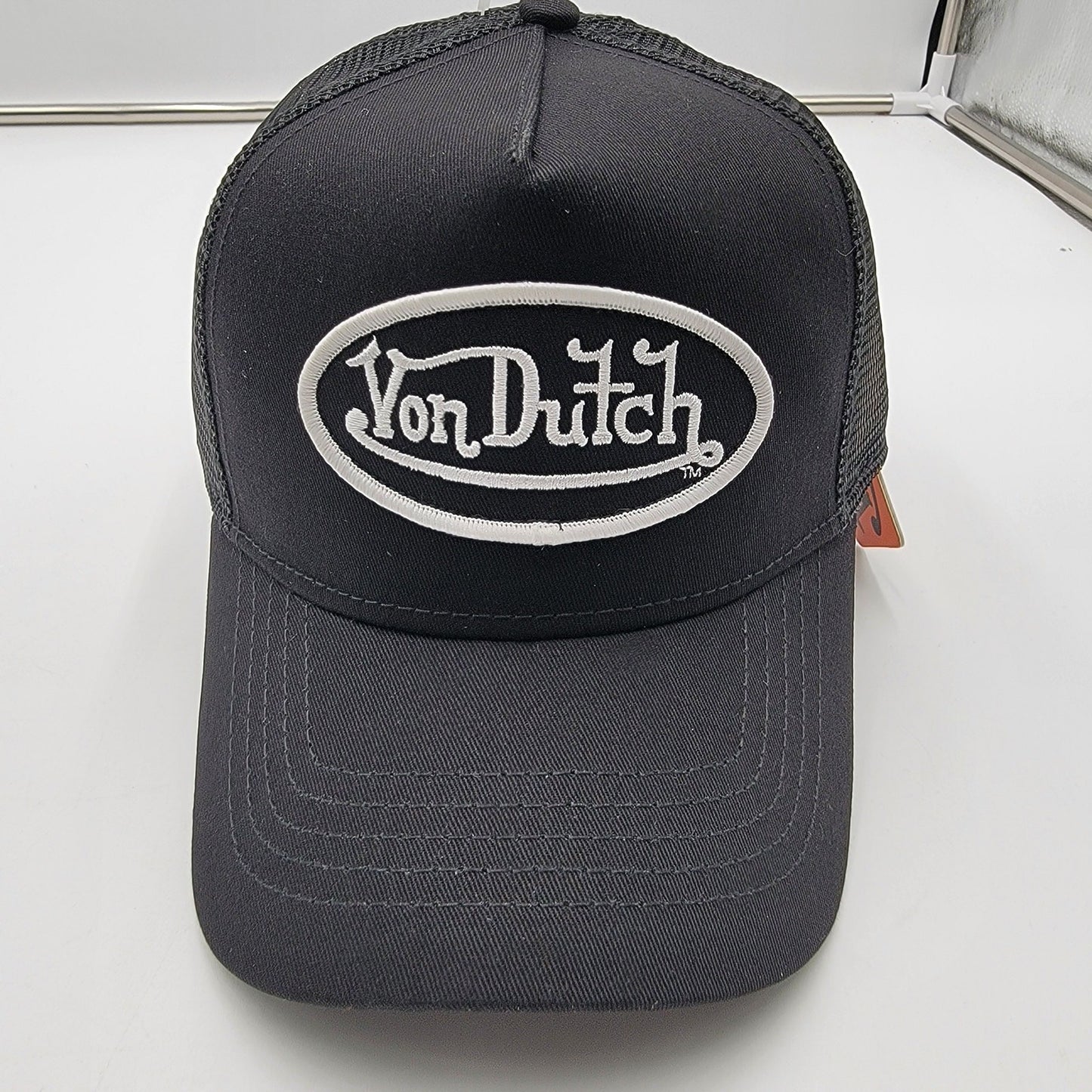 Von Dutch Black and White Classic Trucker 51 Snapback One Sz0