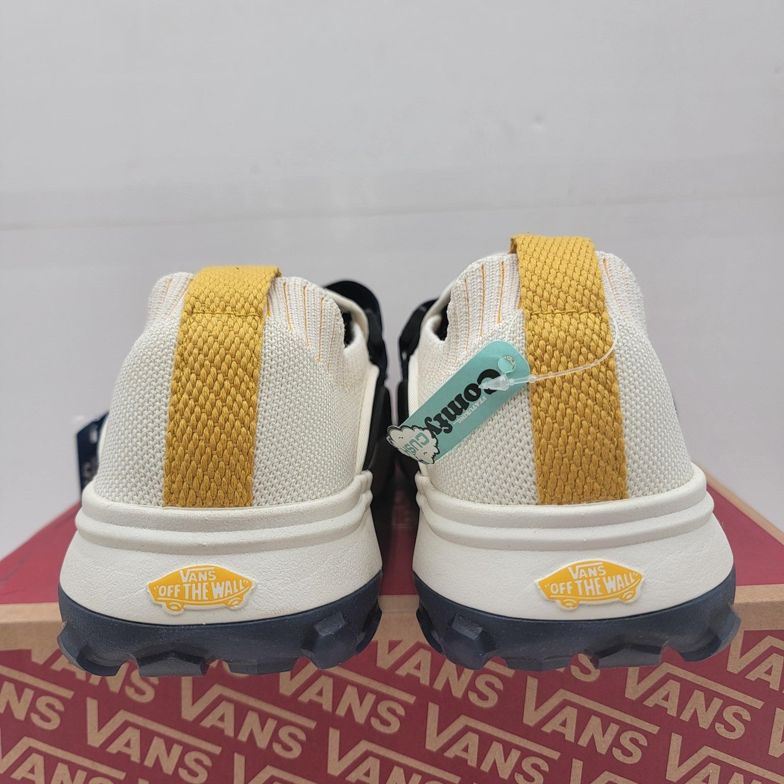 Vans Coast CC Shoes Mens Size 8.5 Marshmallow Blue ComfyCush Varsity VN0A5JMC8R84