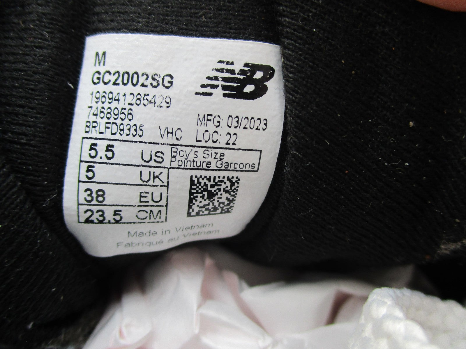 New Balance 2002R Big Kid 'Slate Grey Black' Sz 5.5 Running GC2002SG Sneaker 1R59