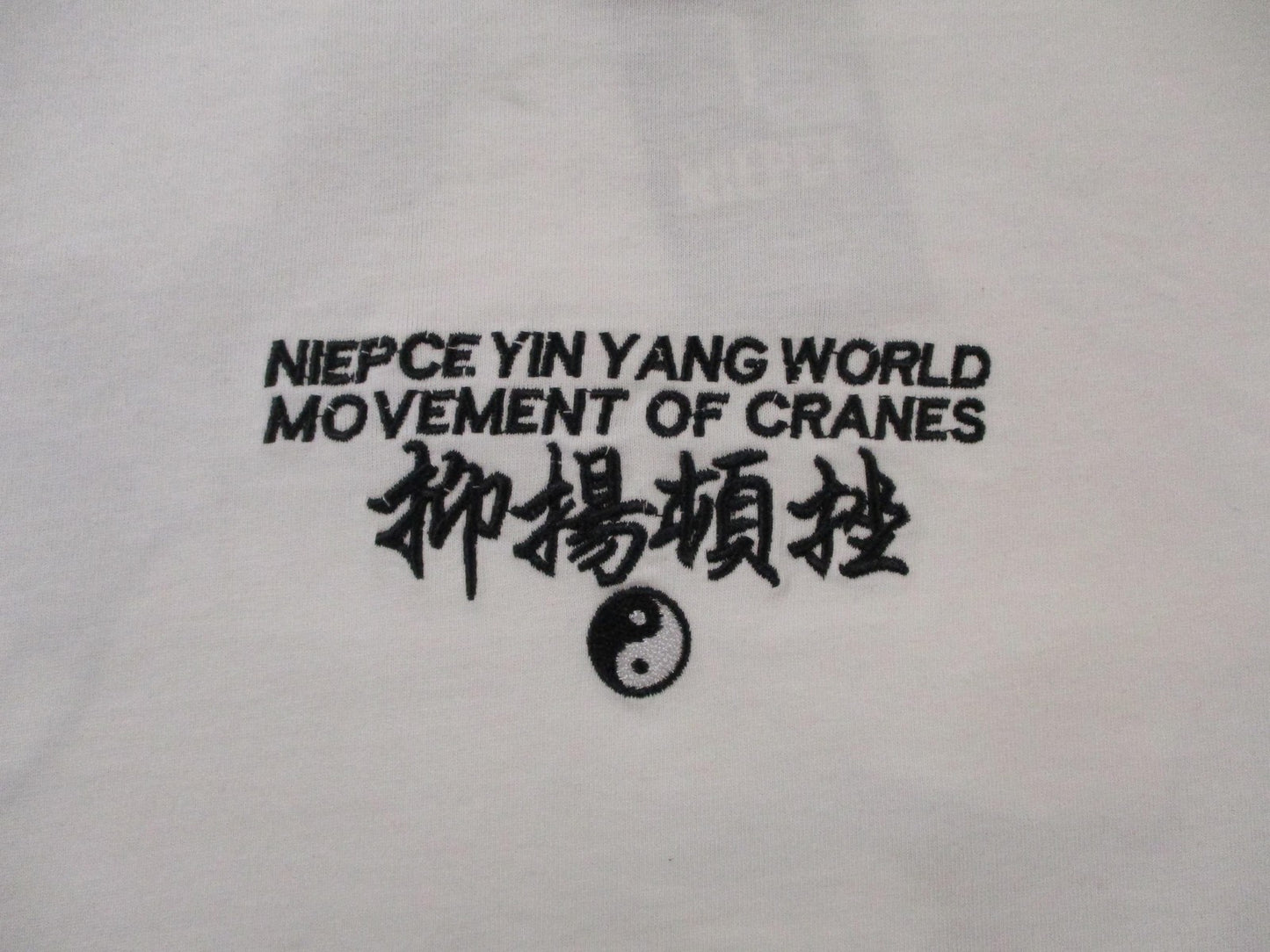 NIEPCE Yin Yang Shirt Mens Medium White Crane Graphic Embroidered Tee 15112