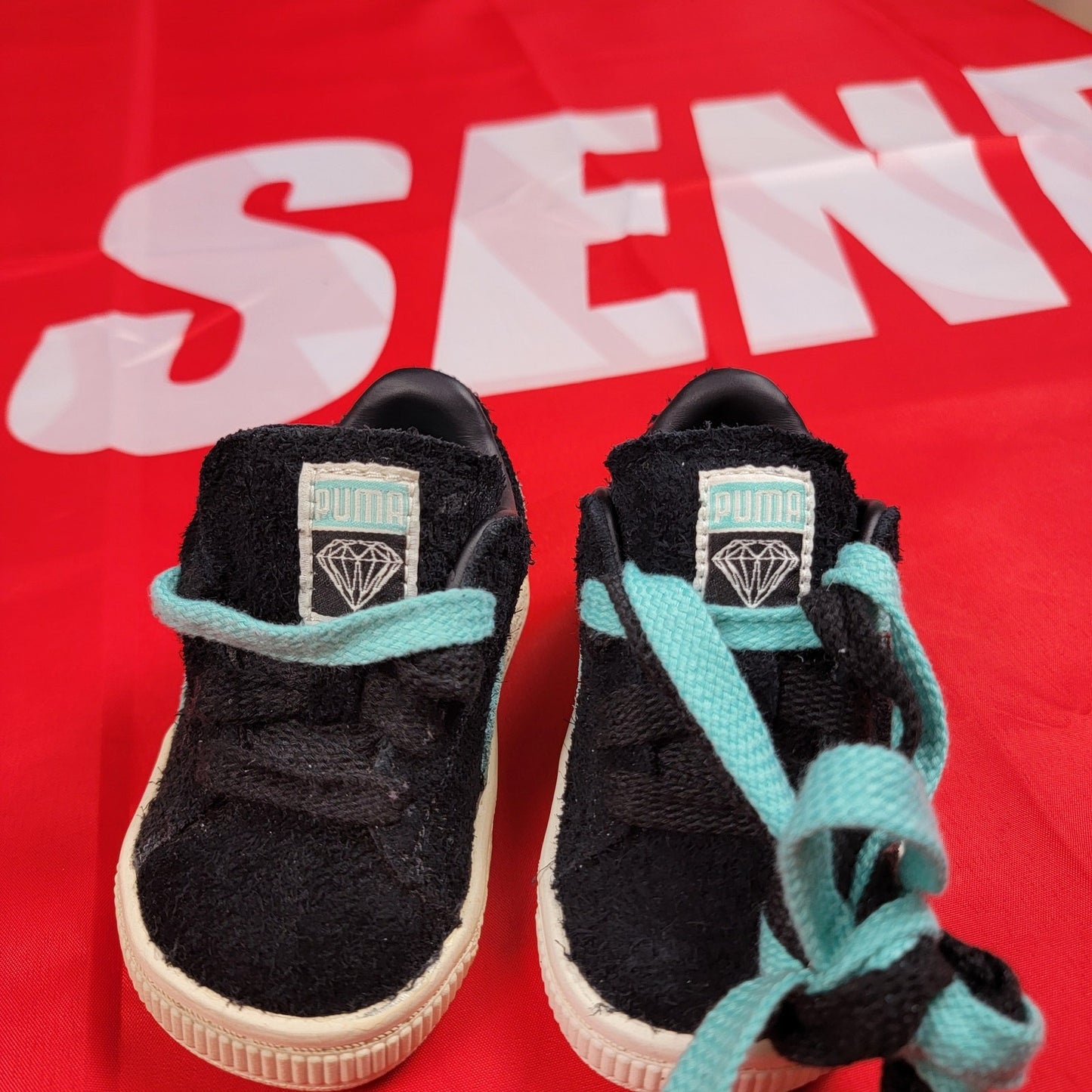 Puma Suede Diamond Supply Company Black/Diamond Blue Sz 4C 365712 01 2