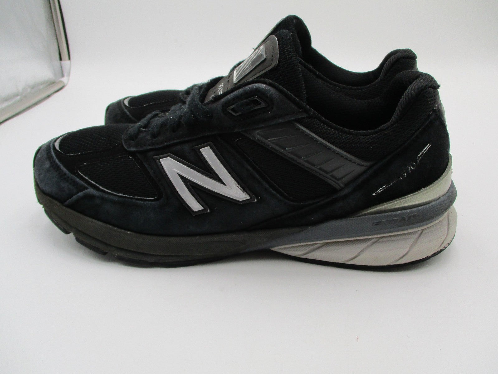 New Balance 990v5 Shoes Mens Size 10.5 Black Suede Running Sneakers M990BK53