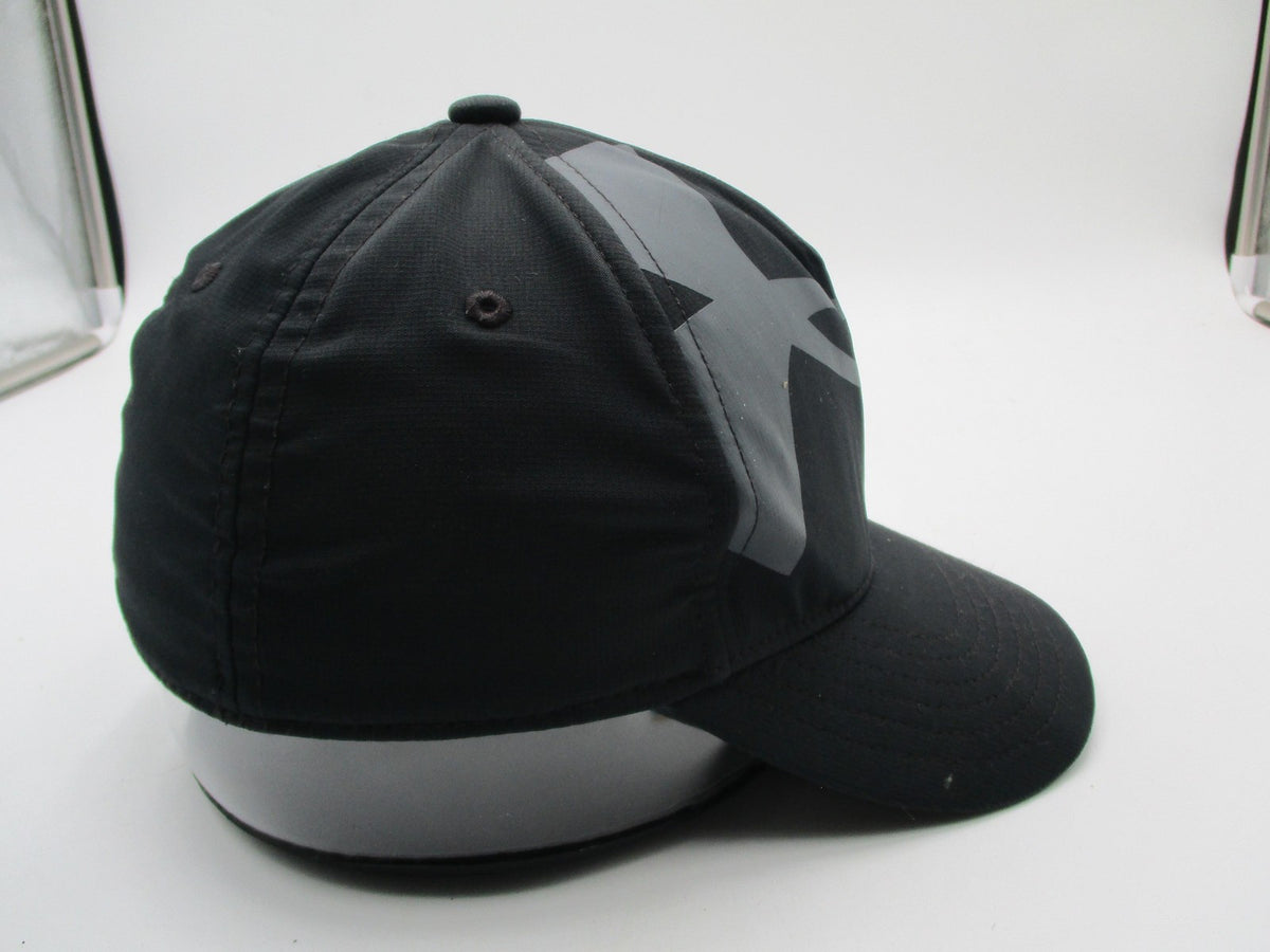Under Armour Hat Cap Baseball Fitted Boys Medium Black UA Logo Stretch7