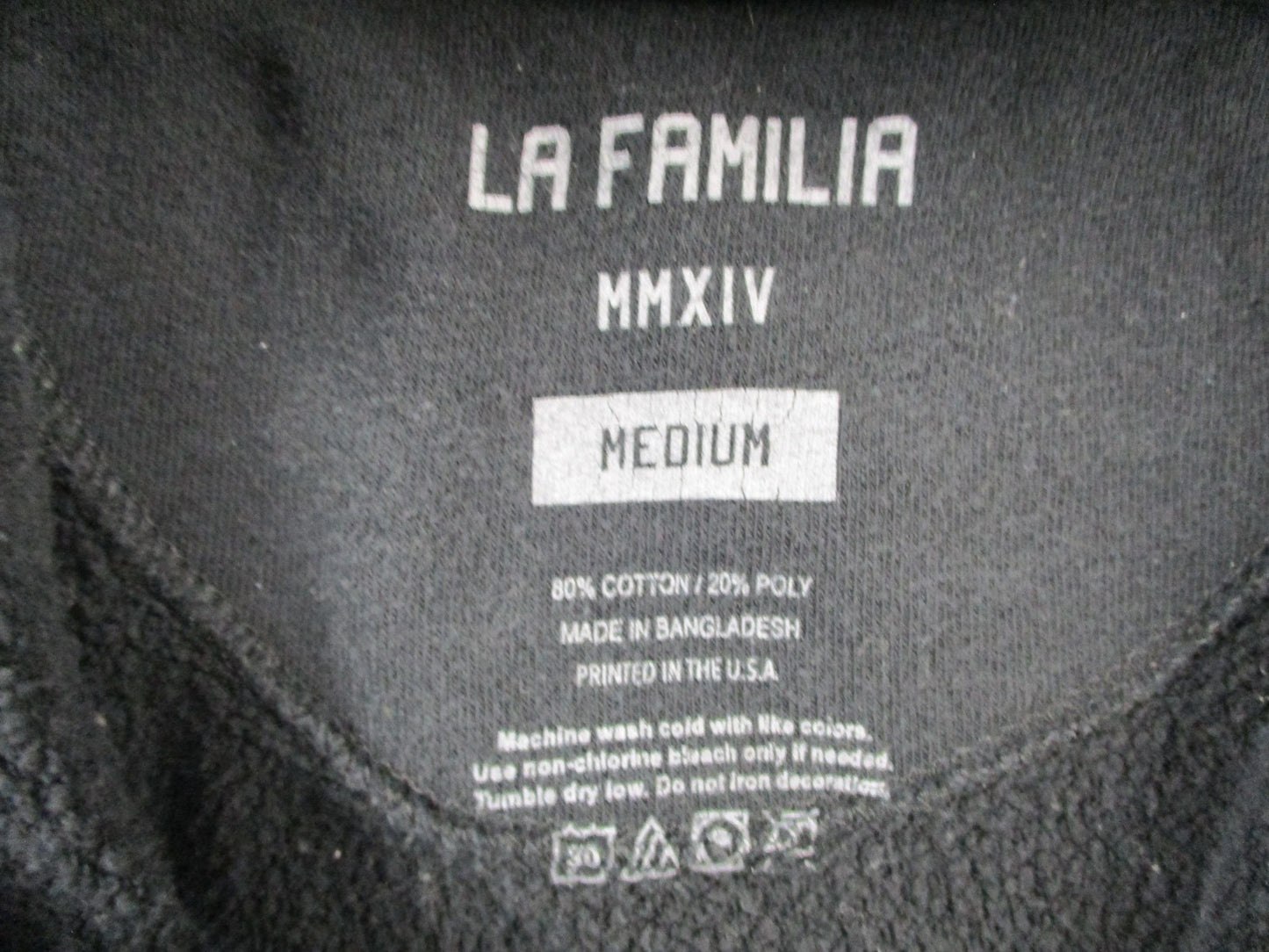 La Familia Hoodie Mens Medium Black Pullover Fleece Sweatshirt Rose Graphic 16254