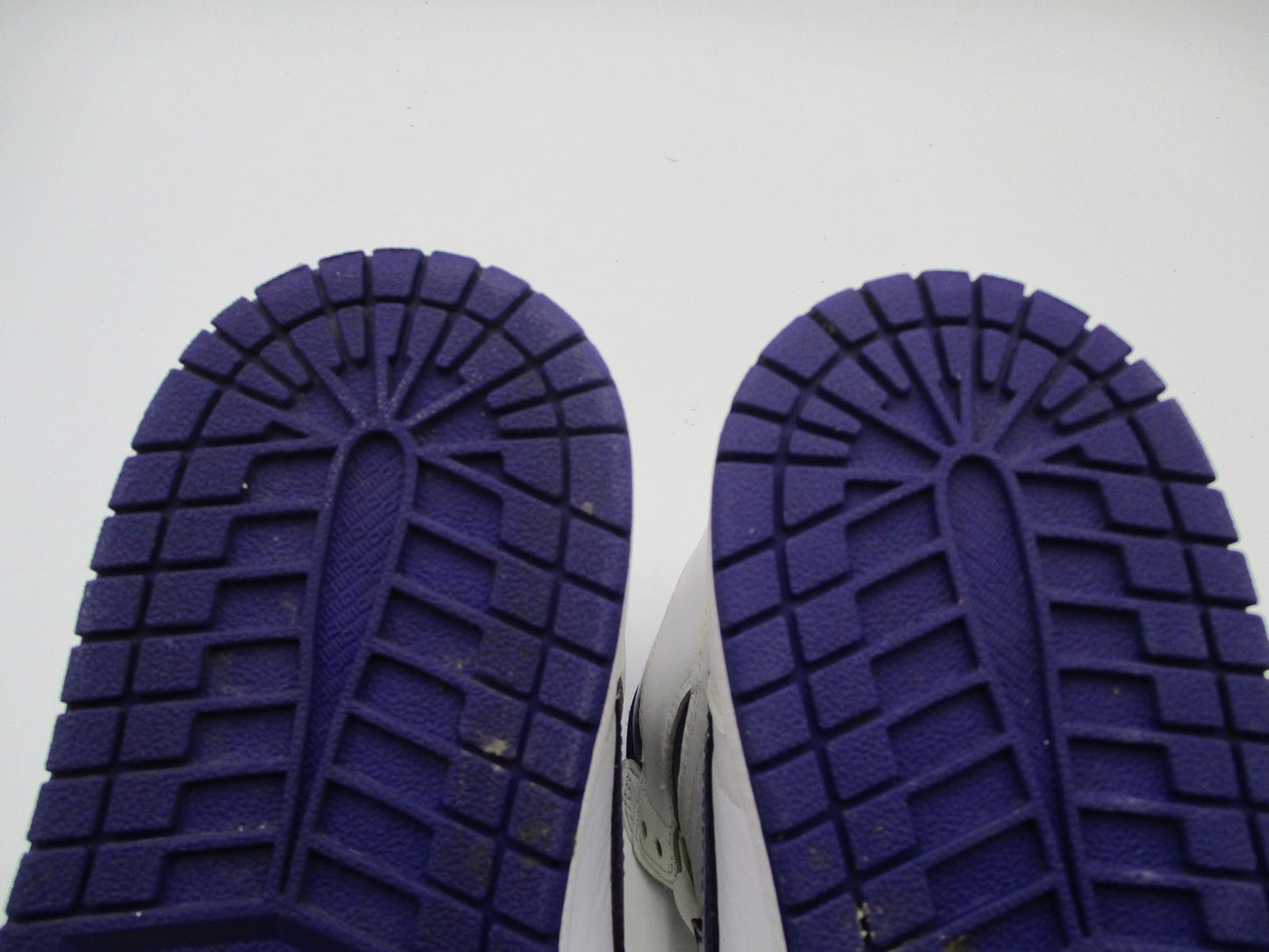 Nike Air Jordan 1 High OG Shoes Womens Size 7.5 White Court Purple CD0461-15113
