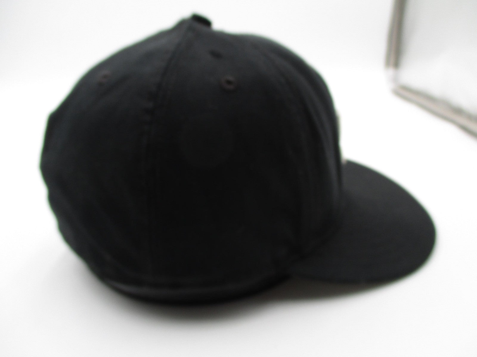 New Era DC Shoes Hat Cap Fitted Mens 7 3/8 Black 59FIFTY Skateboard Distressed4