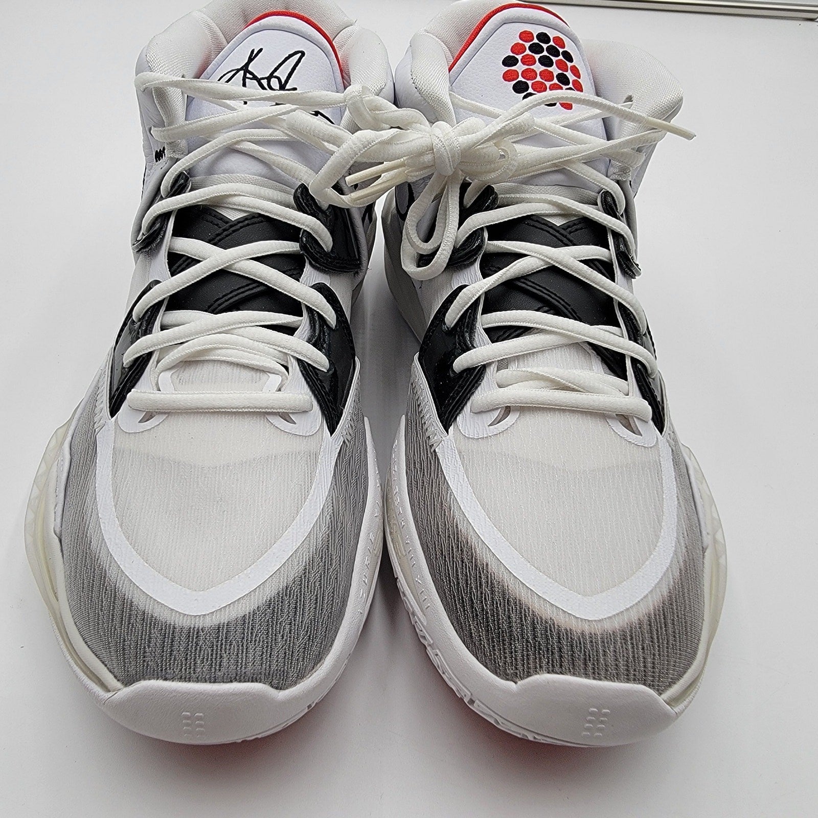 Nike Kyrie Infinity 'Man Machine' Sz 10 CZ0204-101