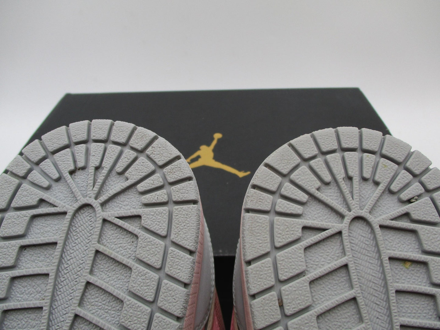 Nike Air Jordan 1 Low SE Shoes Mens Size 10.5 Champagne Coconut Milk DJ5196-61513