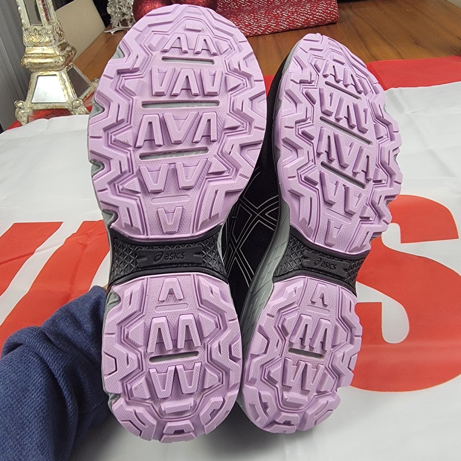 ASICS Wmns Gel Venture 8 Wide 'Black Ivory'  Sz 9 1012A706 002