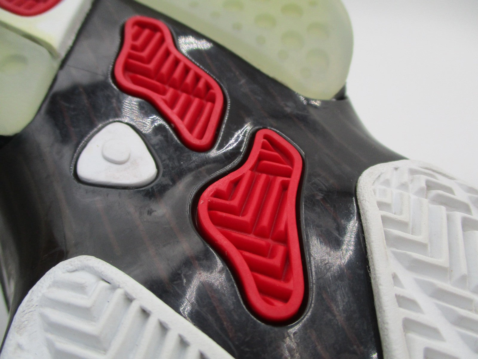 Nike Air Jordan 61723 Shoes Youth 6Y Black Red White Bred DM1159006 1L113