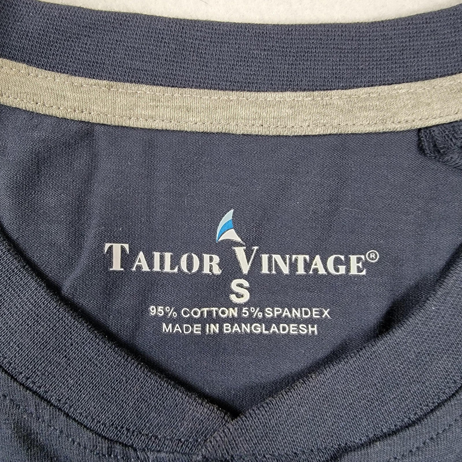 Tailor Vintage Shirt Mens Small Navy Blue Short Sleeve Henley Stretch Cotton 6112