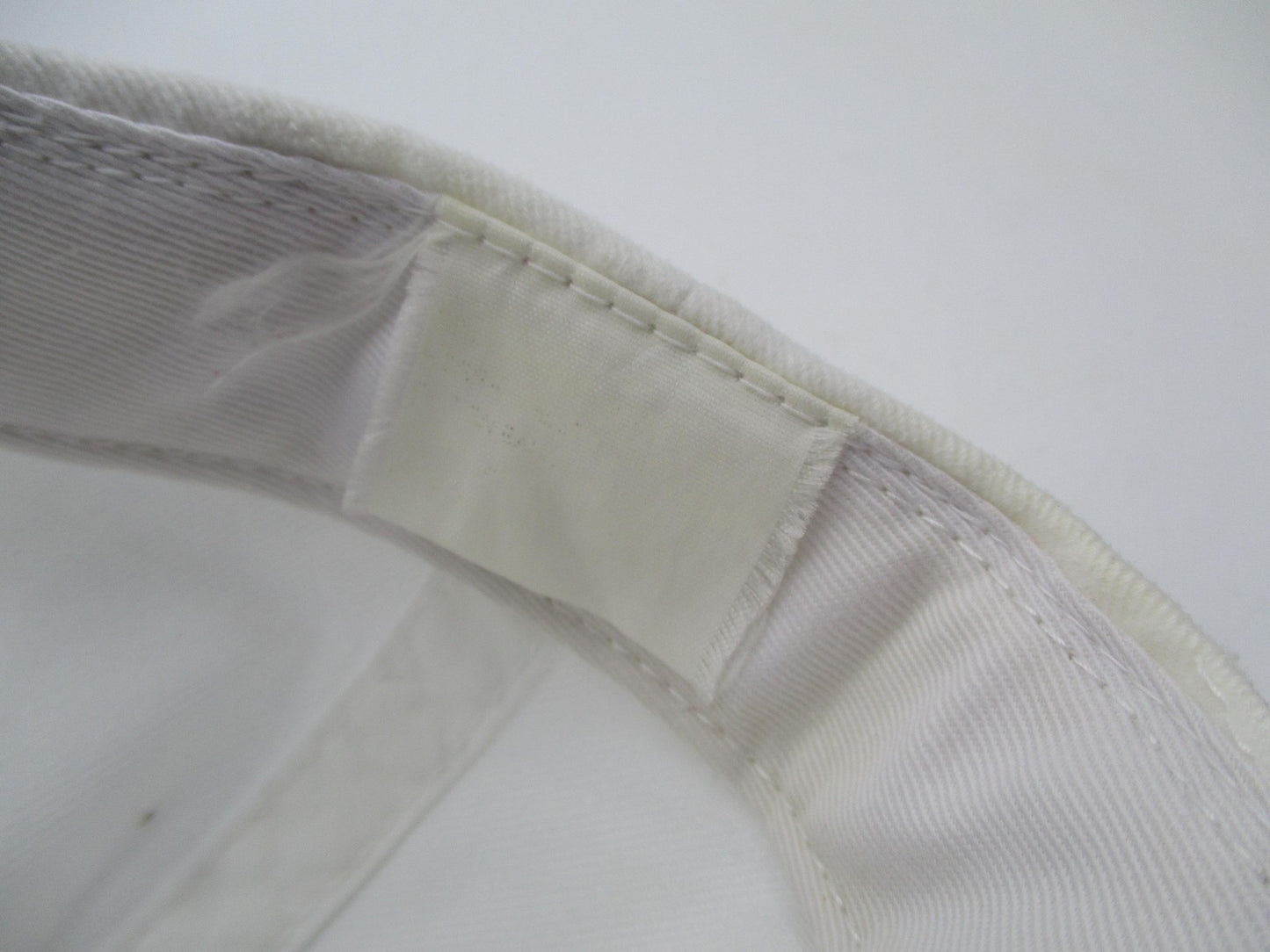 Vintage USA Hat Cap Snap Back Mens One Size White Embroidered American Needle7