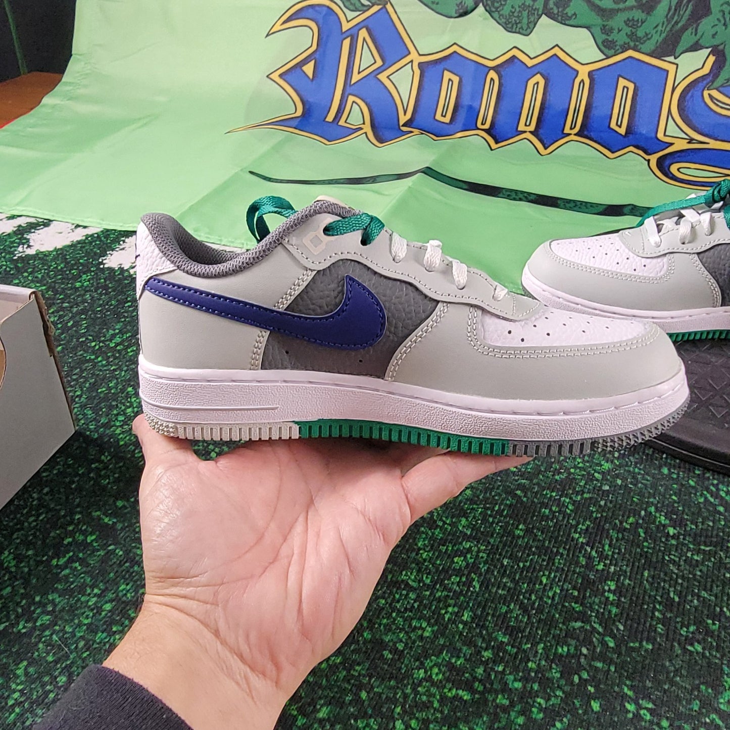 Nike Air Force 1 LV8 PS Light Silver Deep Royal Blue Youth Shoes Size 3Y New6