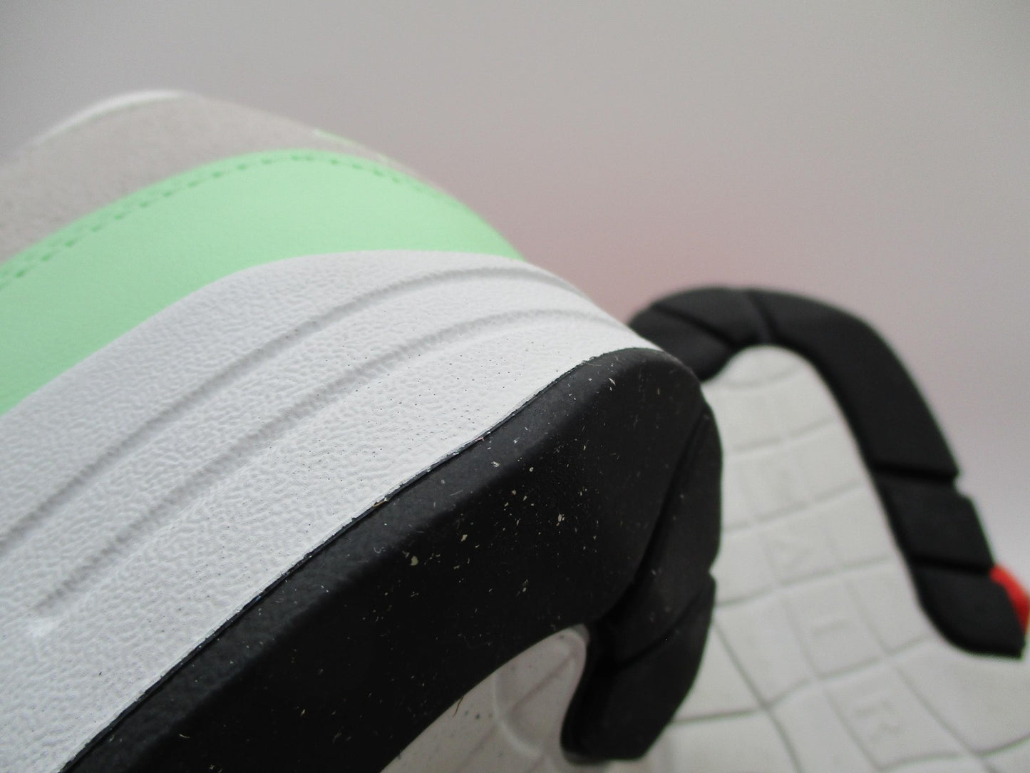 Nike Air Max 1 ESS Shoes Mens Size 15 US Summit White Vapor Green FZ580810713