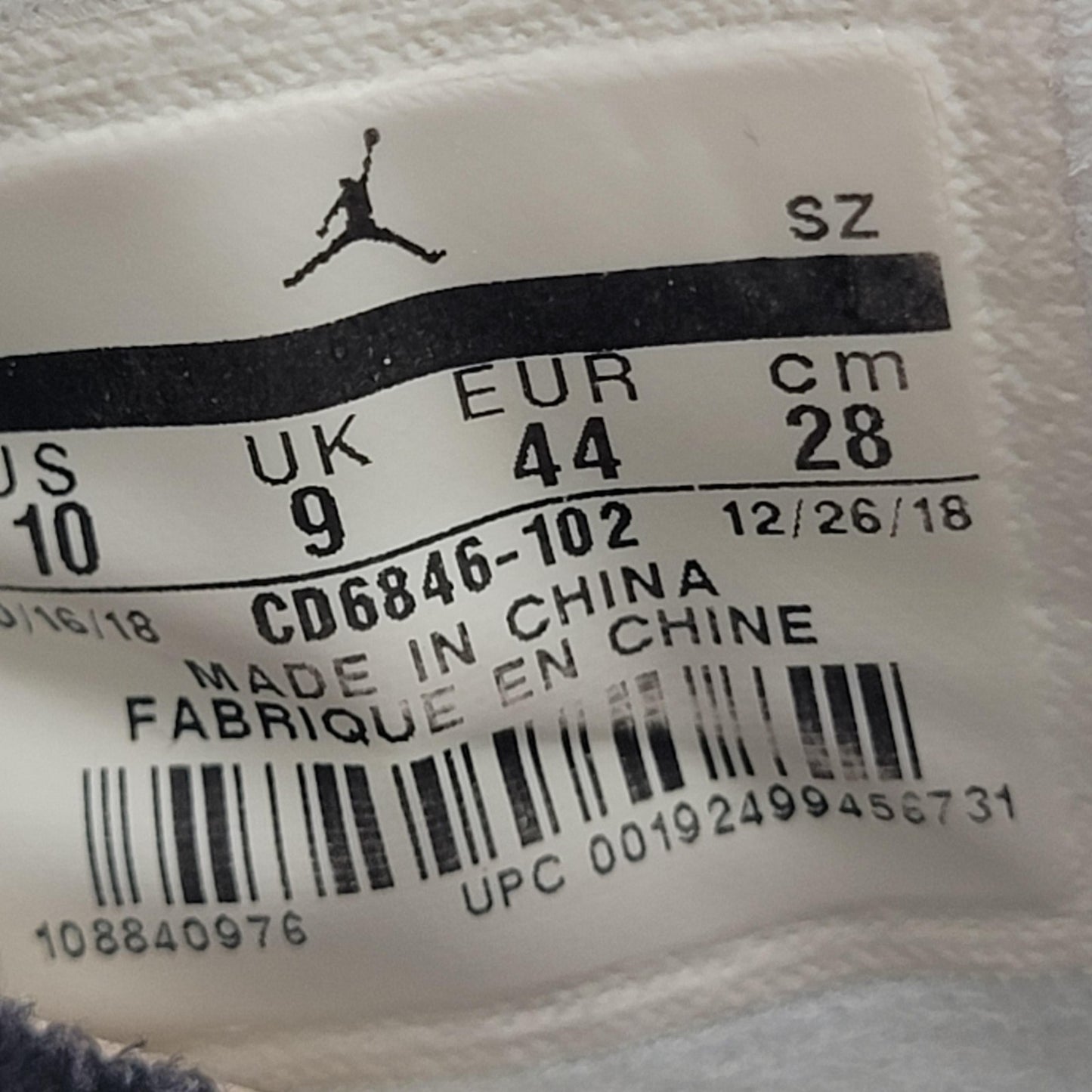Jordan 11 Low IE Mens Size 10 White Navy Snakeskin Retro 2019 CD6846102