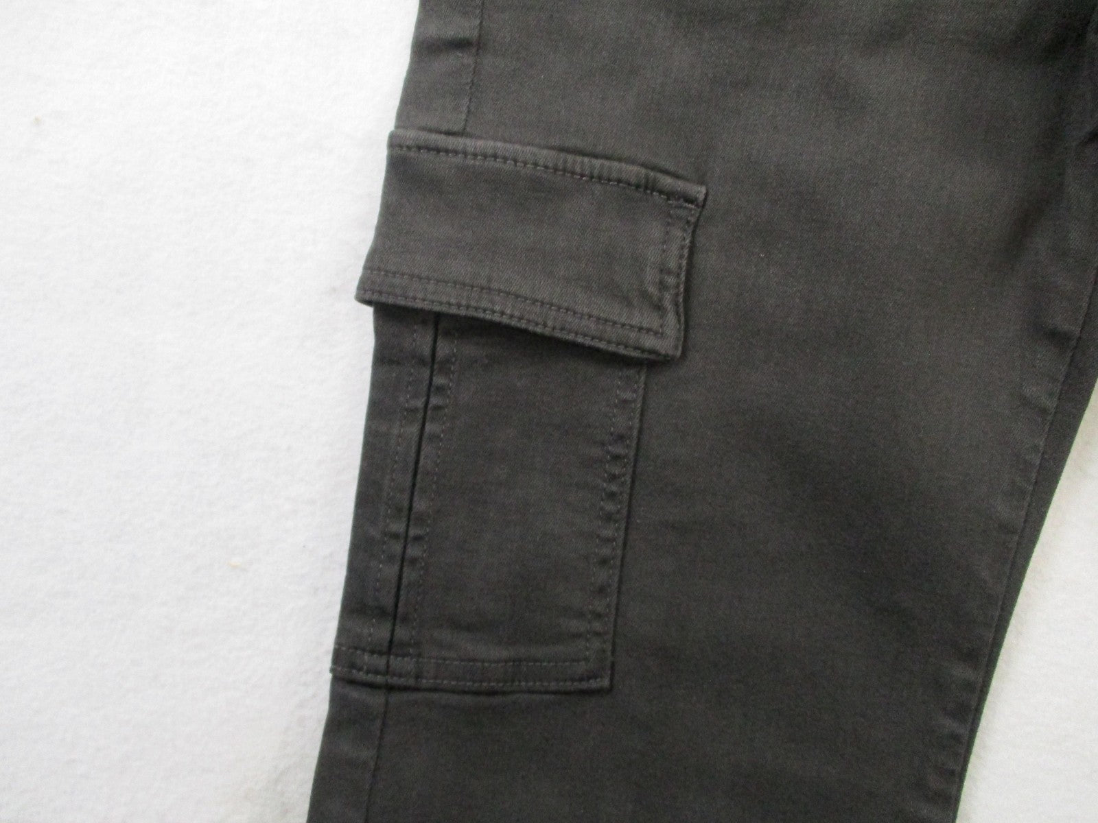 Fidelity Panther Full Cargo Jeans Womens 26 Gray Charcoal Slim Straight USA 14642
