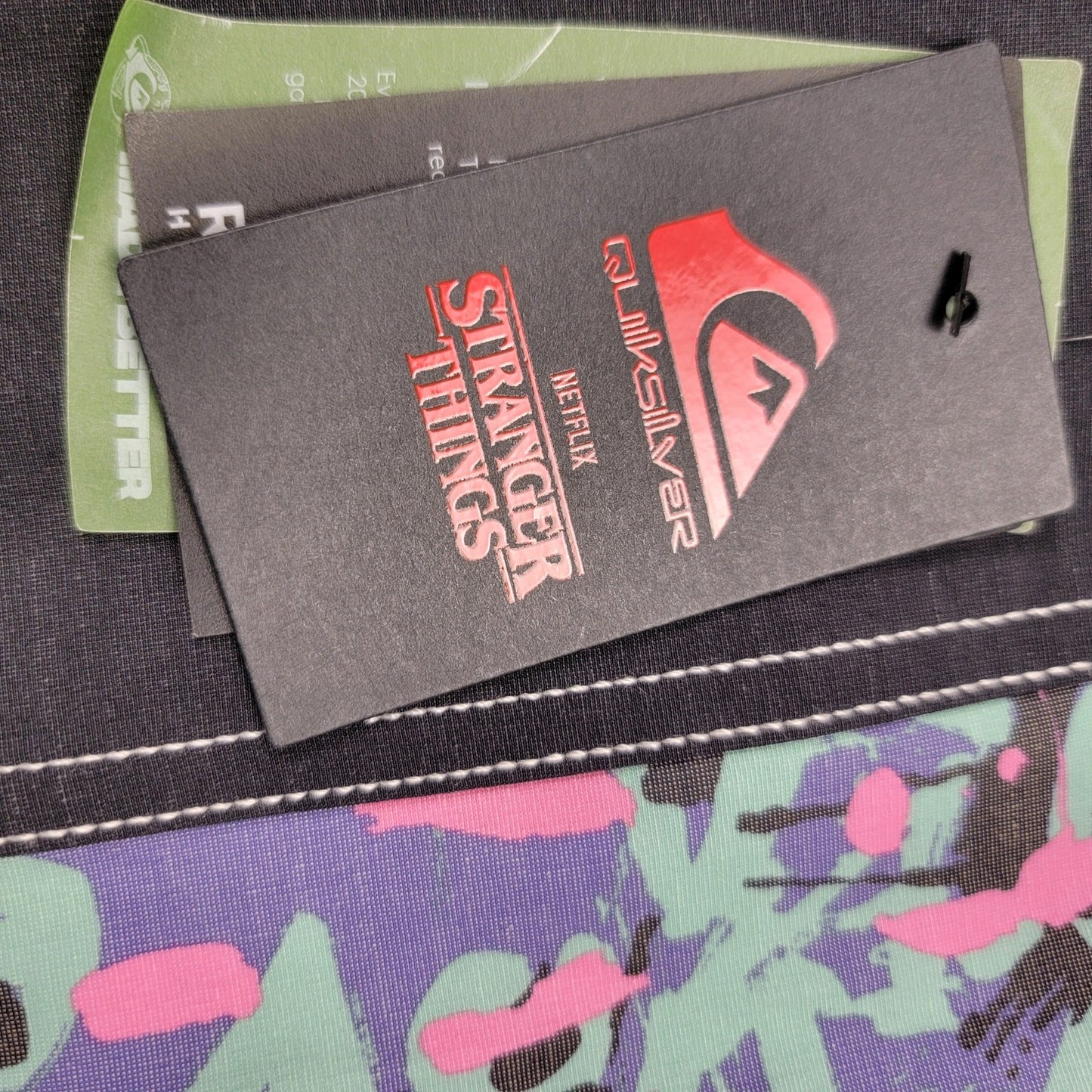 Quiksilver x Stranger Things Boardshorts Men’s 40 Recycled Hemp Stretch Surf5