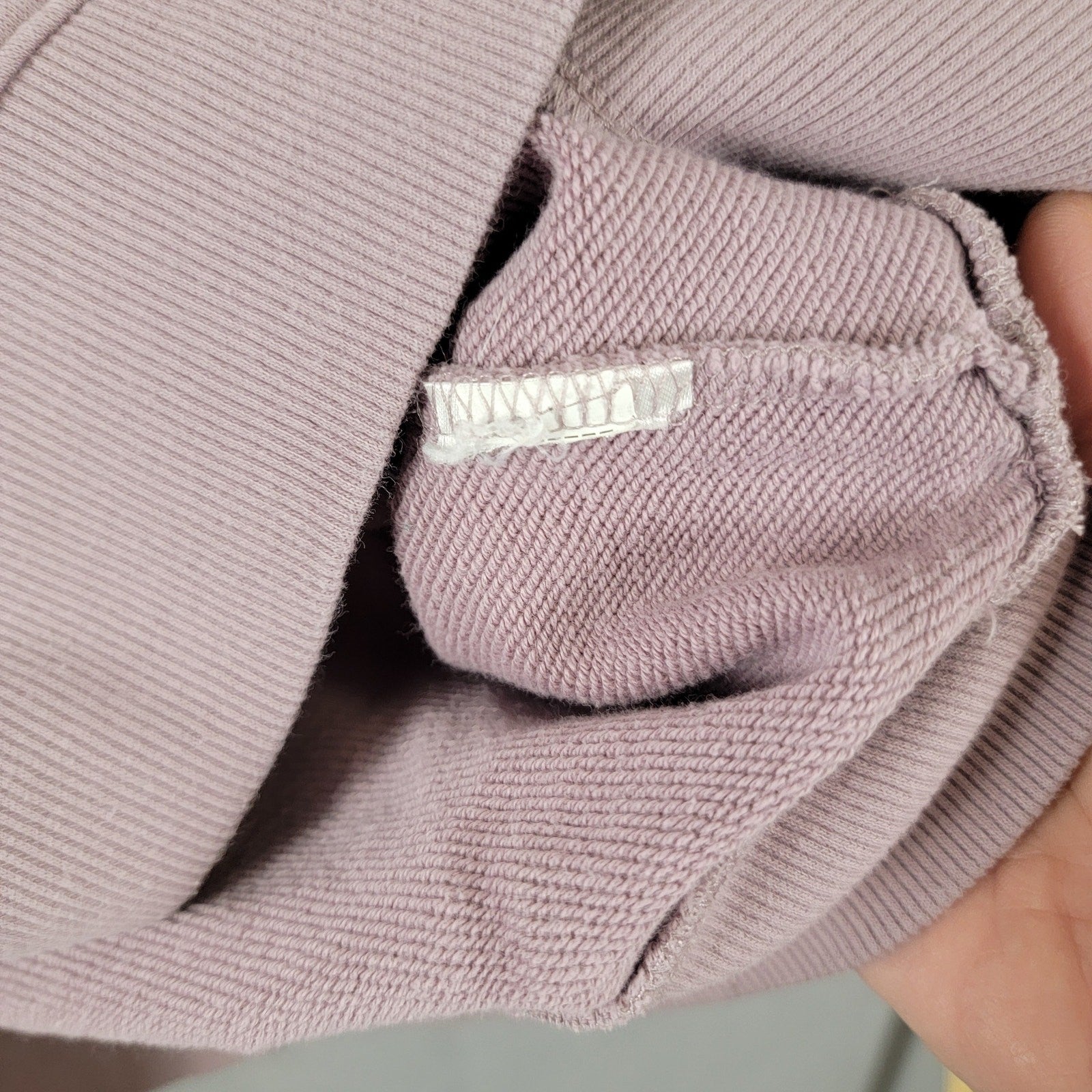 Fila Lilac Long Sleeve Pullover Sweatshirt Womens Sz S