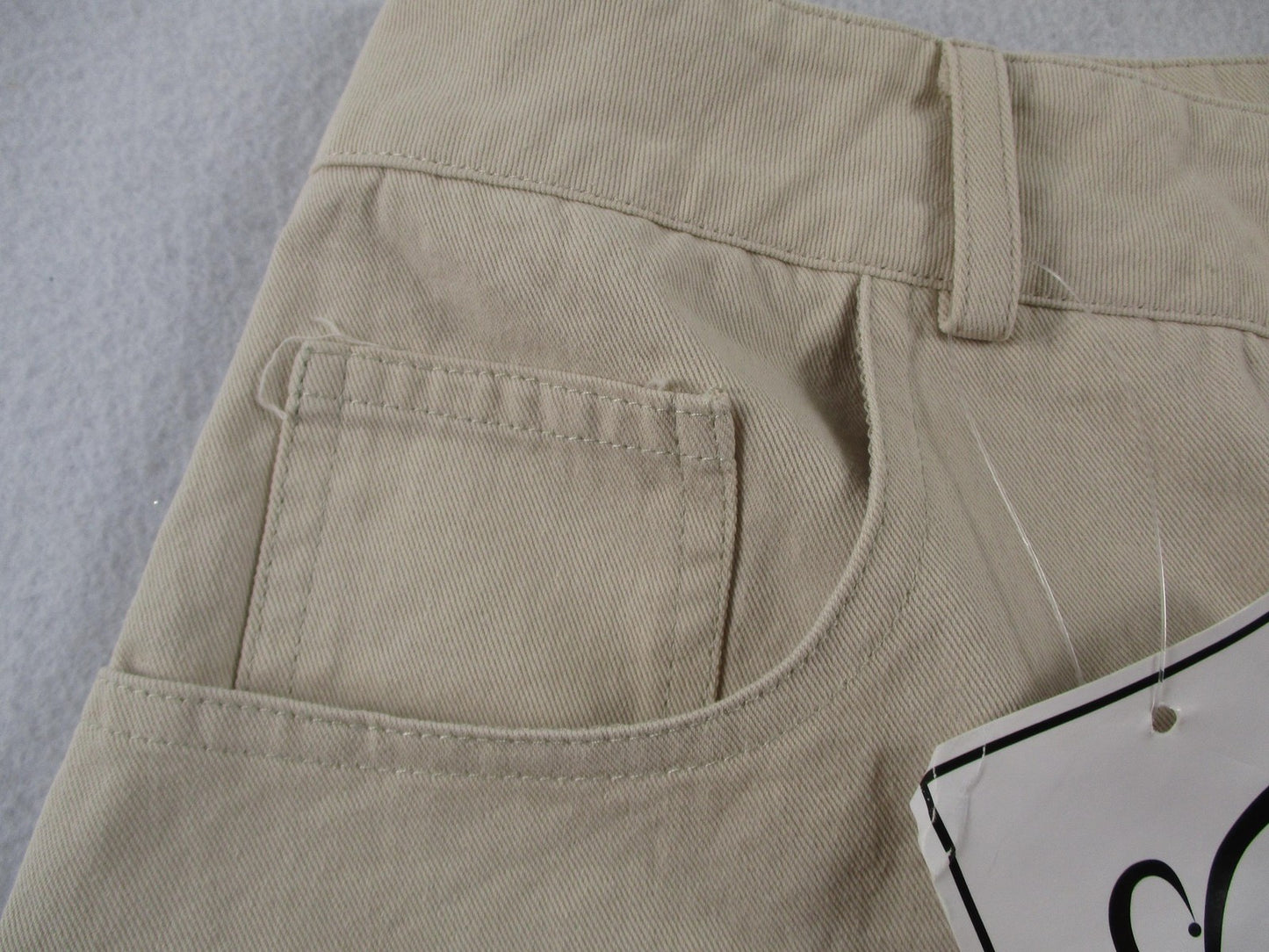 Hard Goods Sample Shorts Men Medium Beige Skull Crossbones Graffiti Chino Canvas3