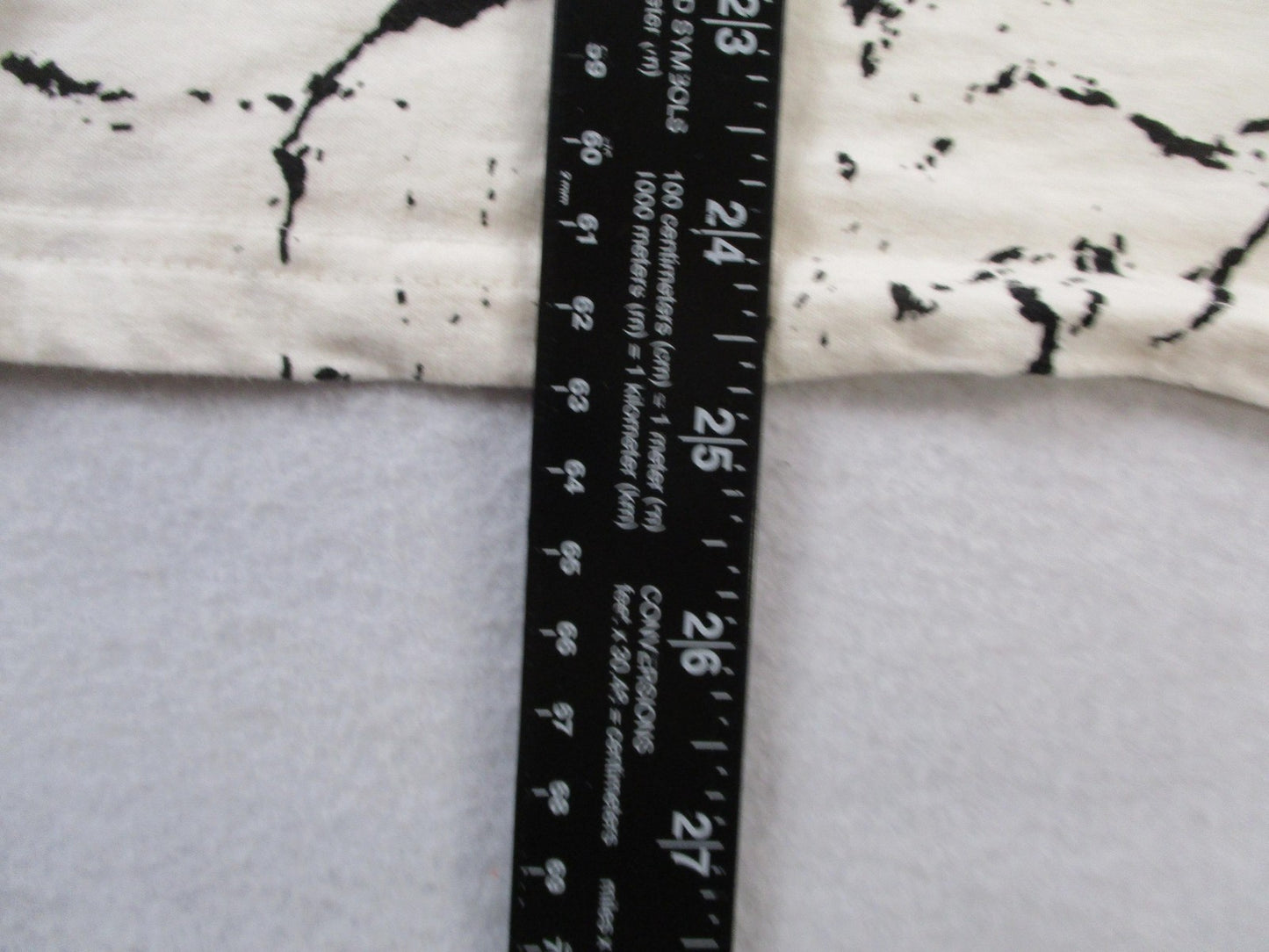 WXYZ Shirt Mens Medium White Skull Graphic Marble Splatter Allover Print Tee7