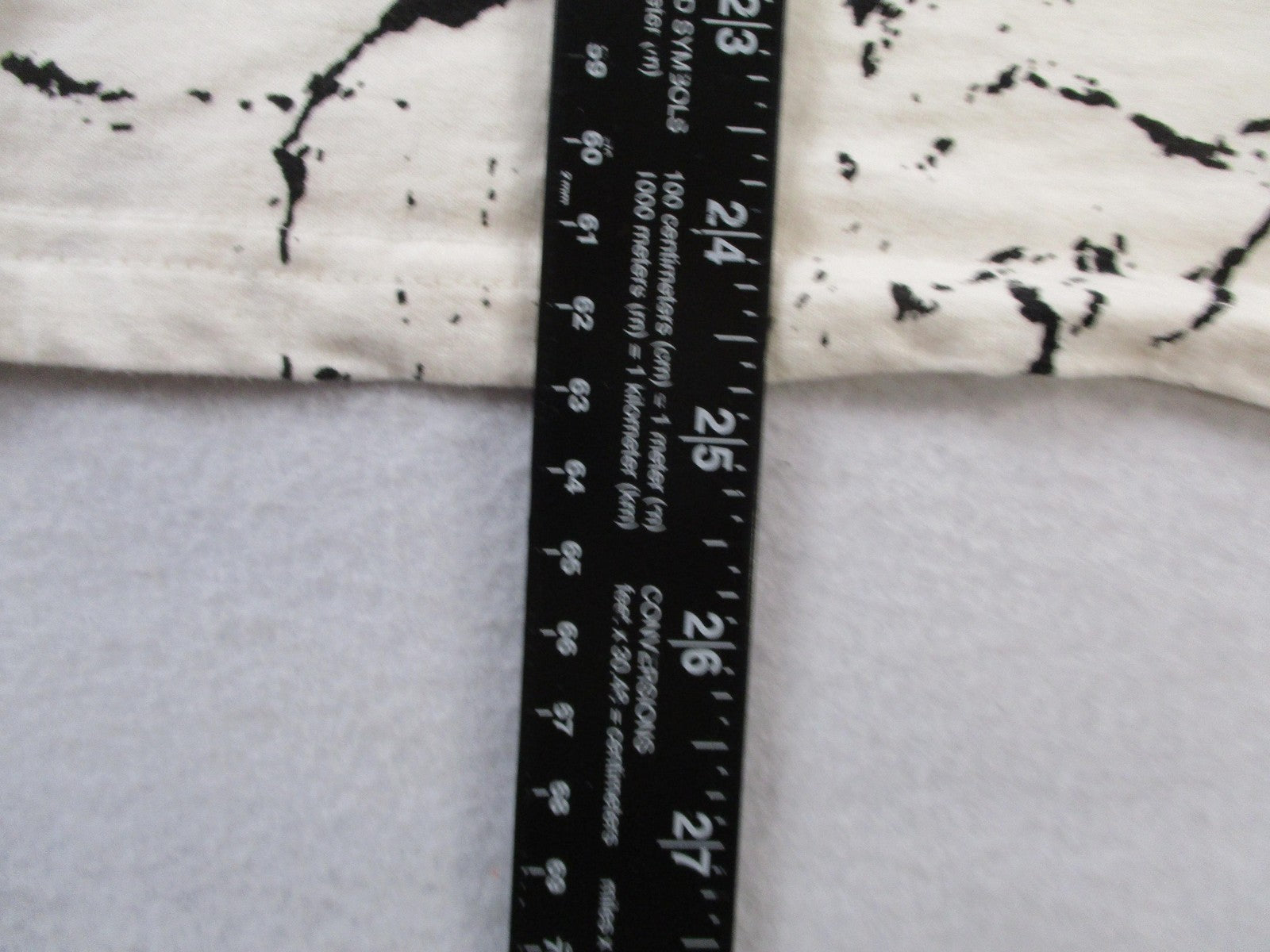 WXYZ Shirt Mens Medium White Skull Graphic Marble Splatter Allover Print Tee7