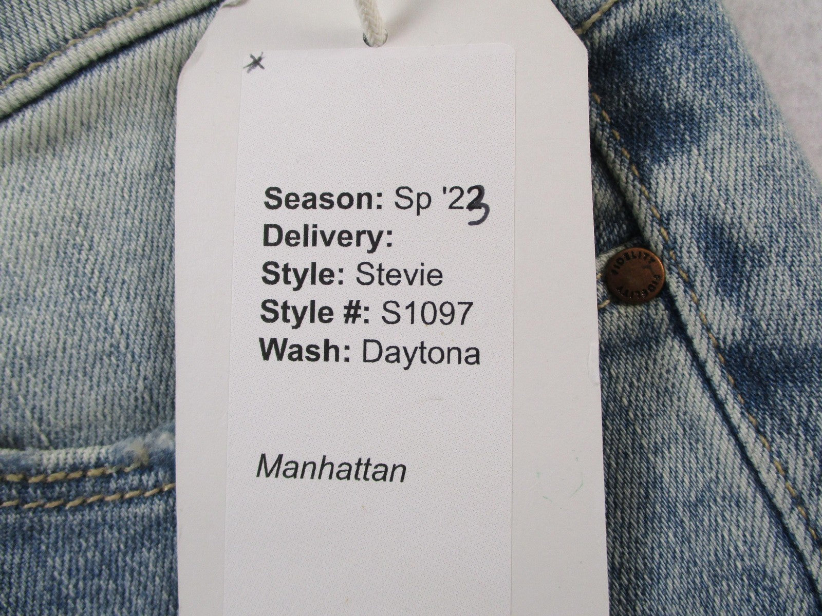 Fidelity Stevie Jeans Womens 26 Blue Slim Straight Slit Hem Daytona Wash 14487