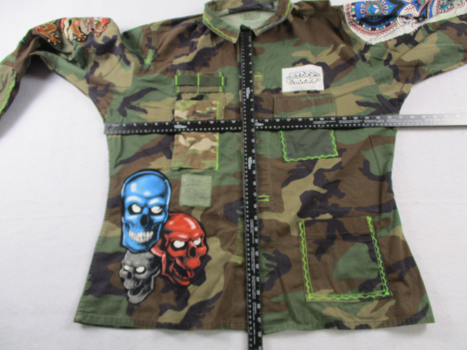 Aboves Garden Custom Jacket Mens XLT Green Camo Military Skull Dragon Patchwork13