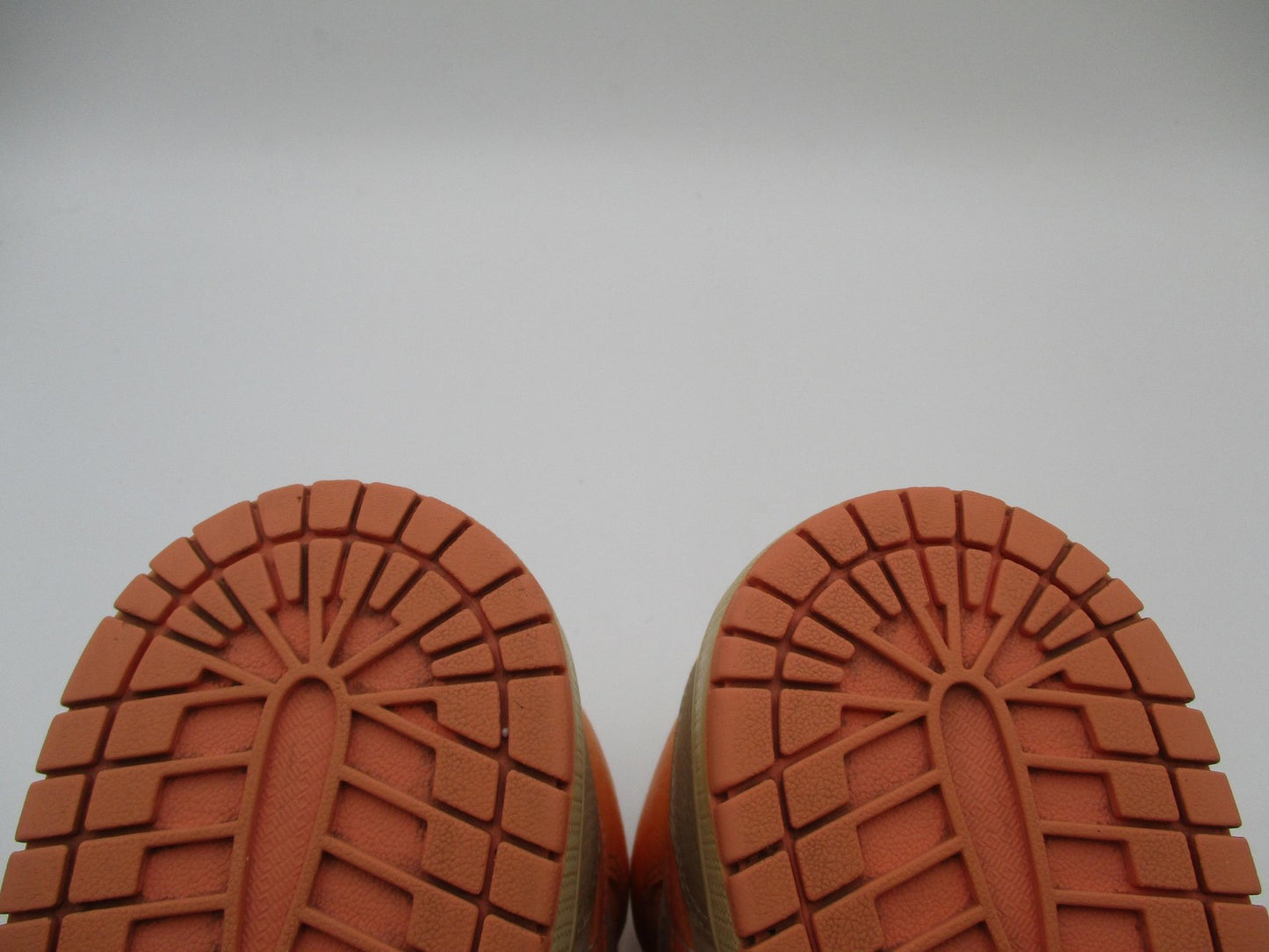 Air Jordan 1 Mid SE Shoes Womens Size 8 Apricot Orange Guava Ice DH4270-800 1K210