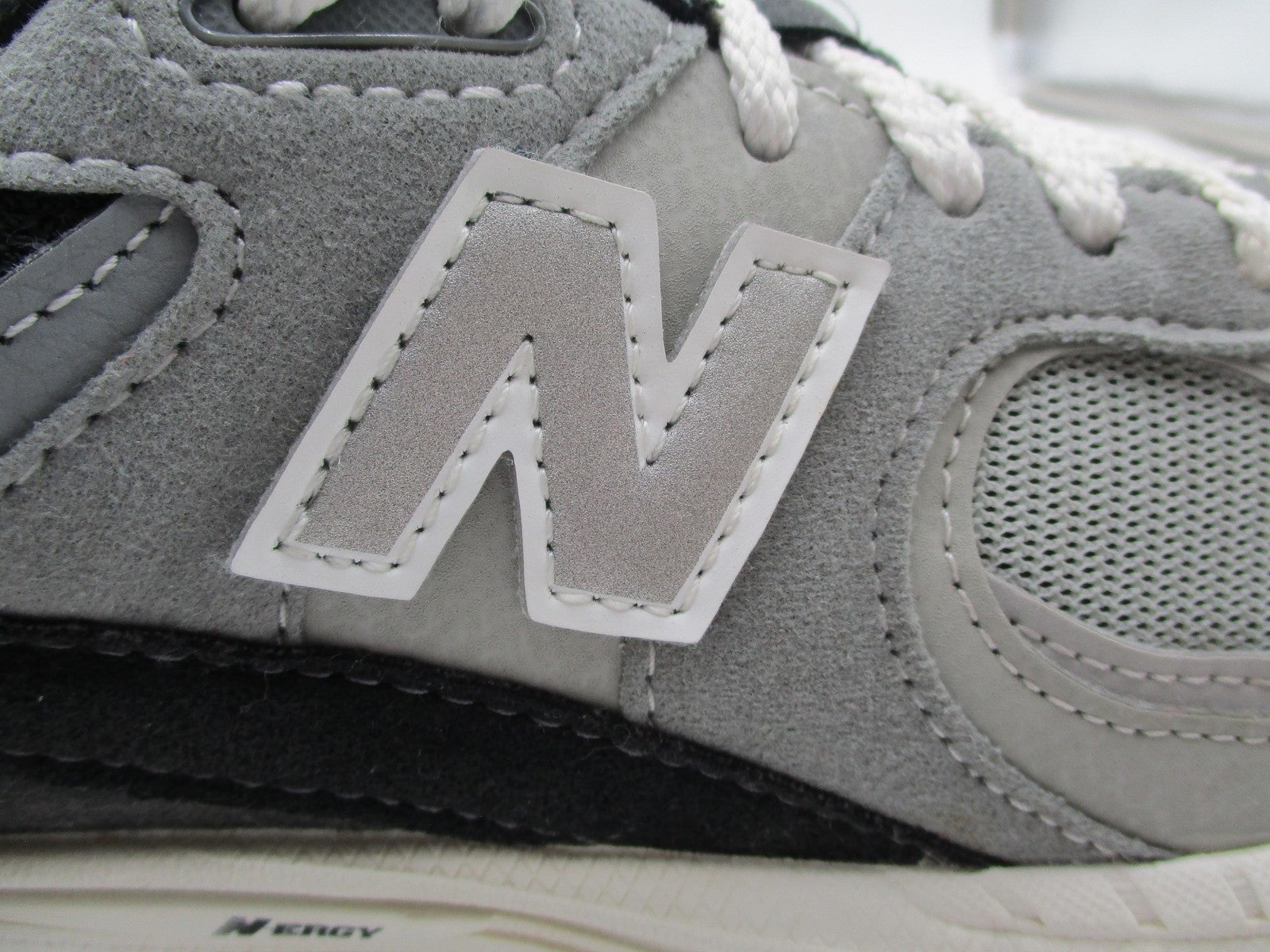 New Balance 2002R Big Kid 'Slate Grey Black' Sz 5.5 Running GC2002SG Sneaker 1R512