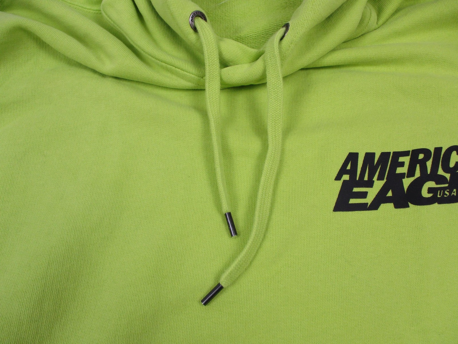 American Eagle Hoodie Mens Large Neon Green Sleeve Graphic Pullover Fleece 12143