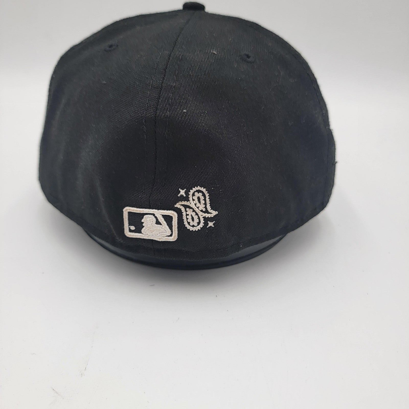 Atlanta Braves Hat Cap Fitted Mens 7 3/4 MLB Baseball Paisley Elements New Era3