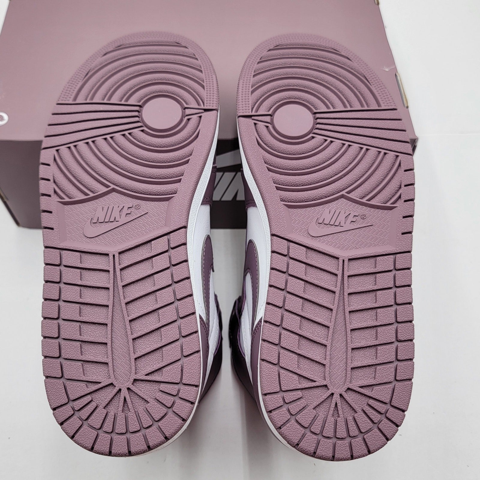 Nike Air Jordan 1 Retro High OG Mauve - Men's Size 104