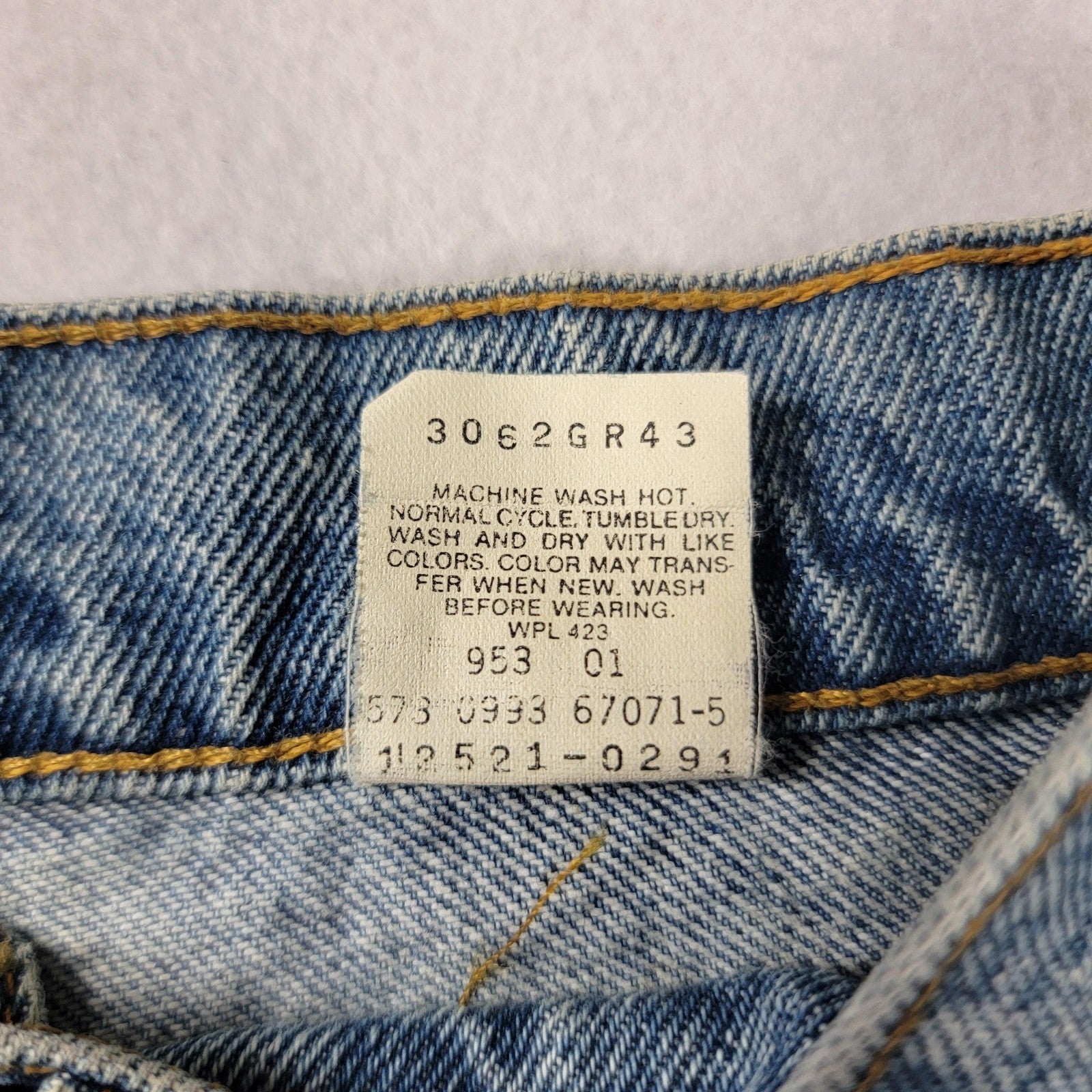 Vintage Levis 525 Jeans Womens 8 Blue High Rise Tapered Made USA Denim 90s