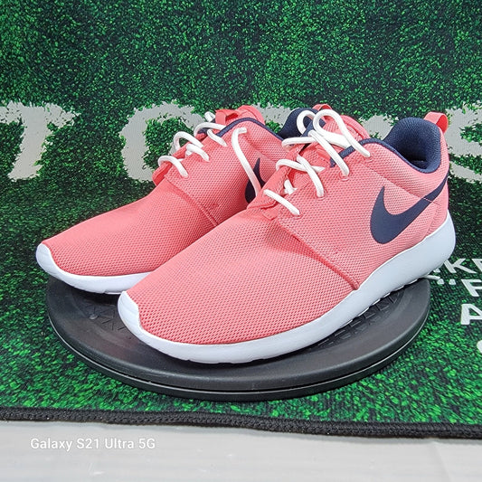 Nike Women's Roshe One Sneakers Running Gym Sea Coral 844994 801 Sz 9.5