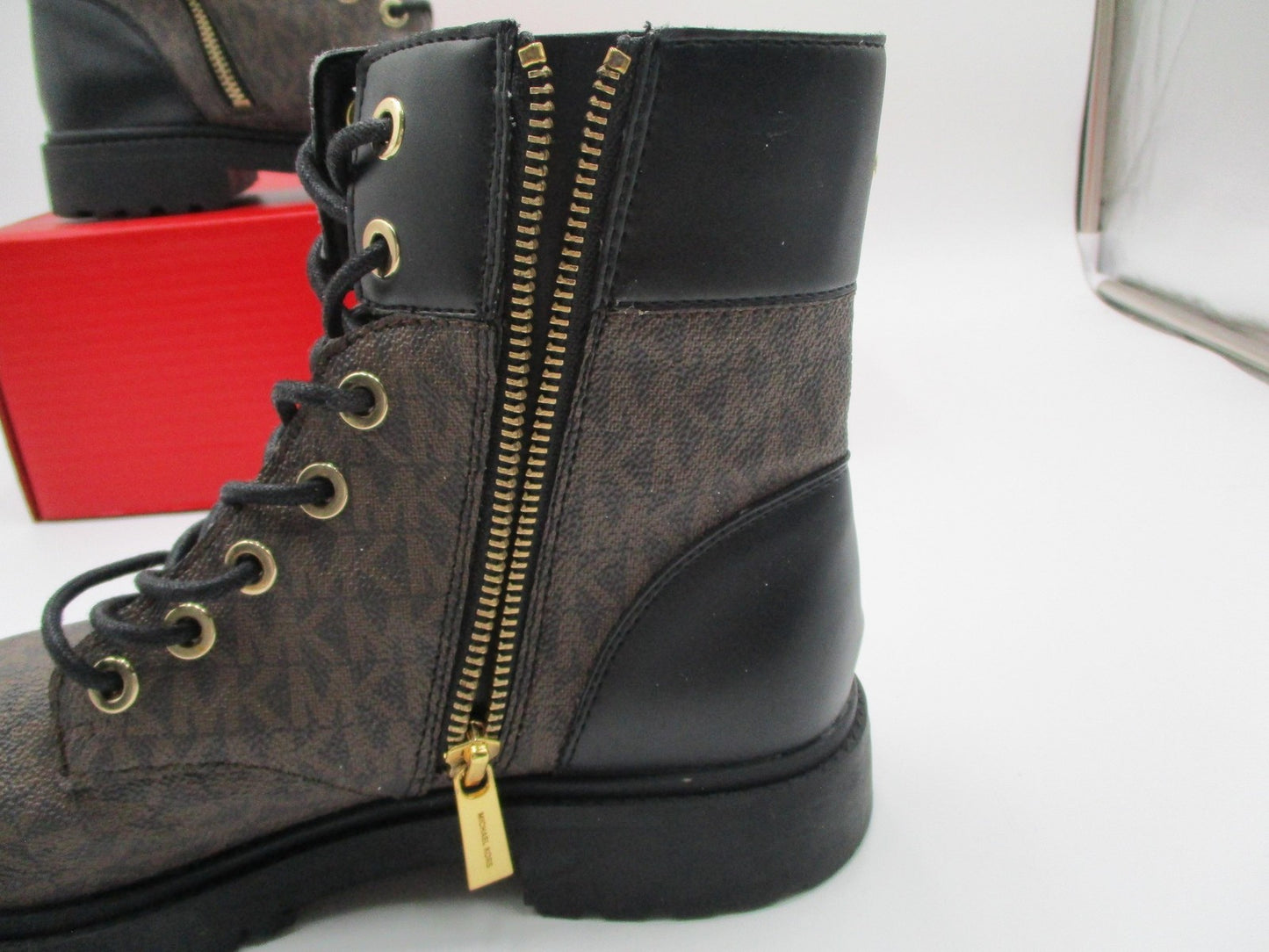 Michael Kors Boots Womens Size 8 Brown Logo Combat Lace Up Ankle LS21J (1R2)6