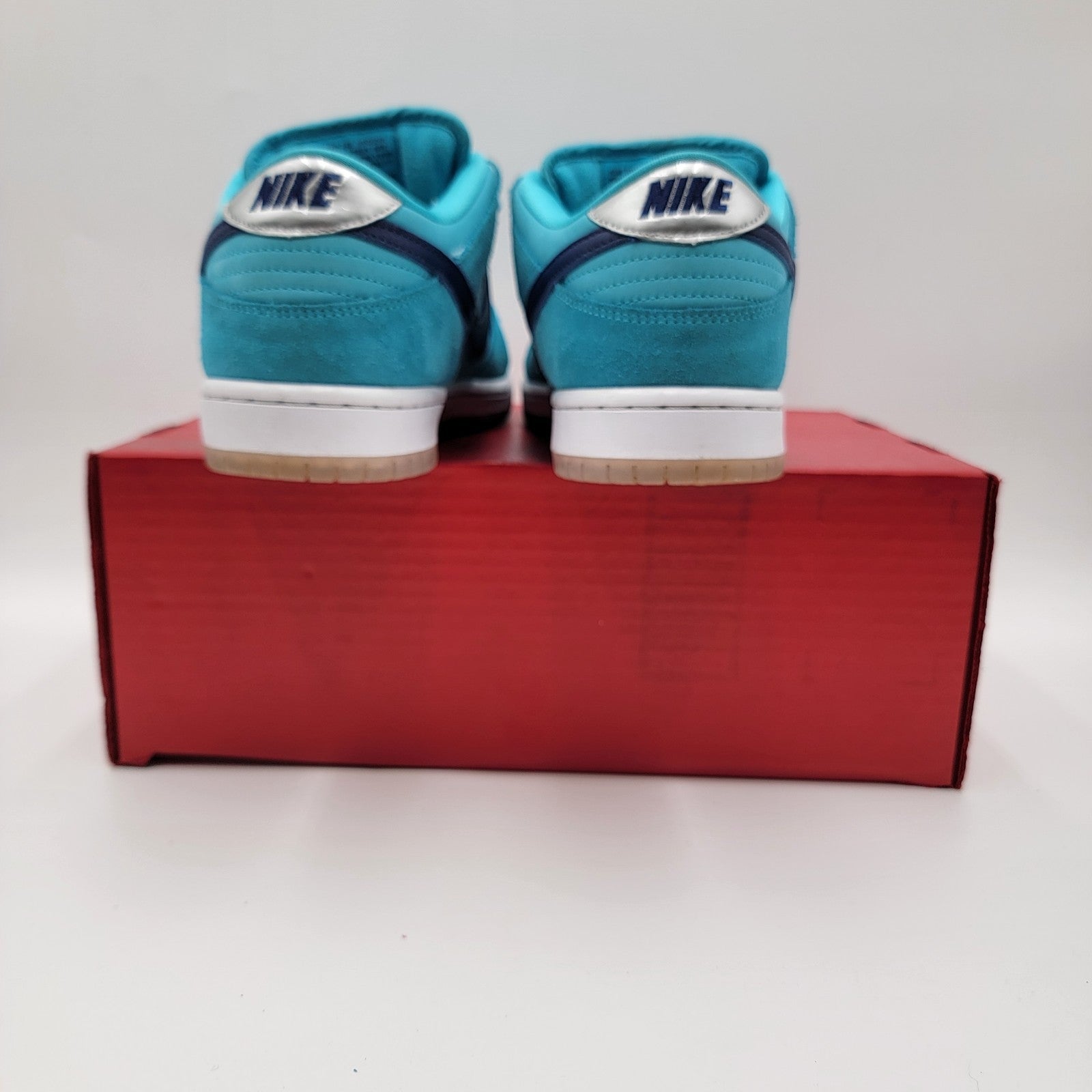 Nike Men's SB Dunk Low 'Blue Fury' Sz 8 Preowned BQ6817-400