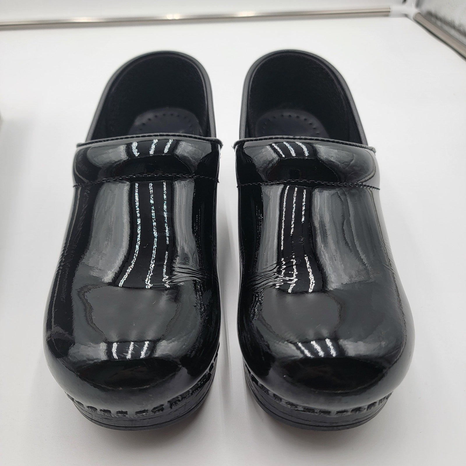 Dansko Wide XP 2.0 Waterproof Pull Up Clog Patent Leather Black 7.52