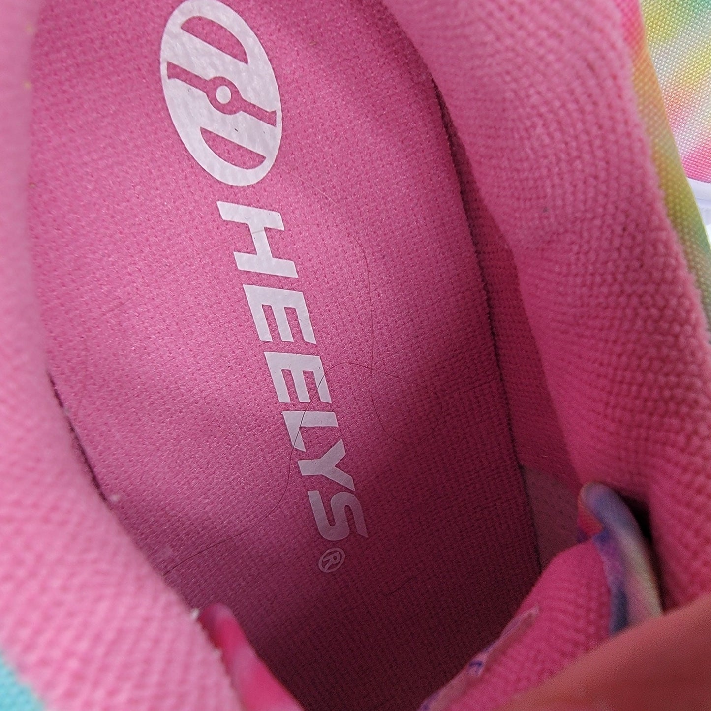 Heelys Pro 20 Ella Tie Dye Roller Shoes Size 5Y / 6W