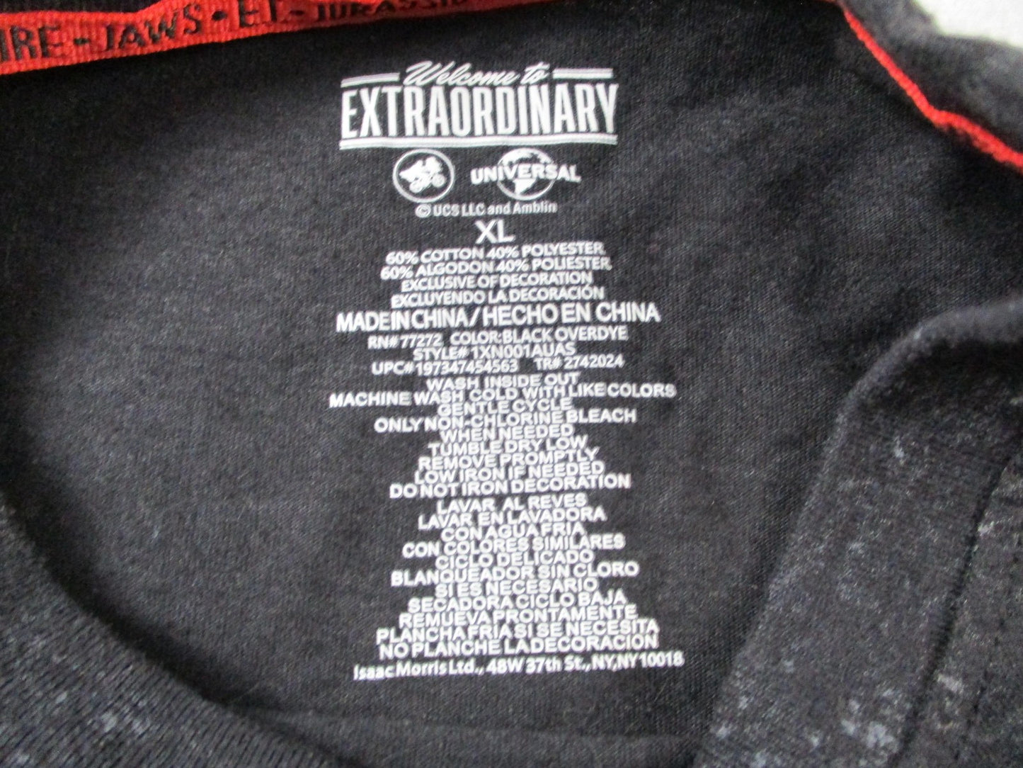 Universal Jaws ET Jurassic Park Back to Future Holographic Tee Mens XL Used 15642