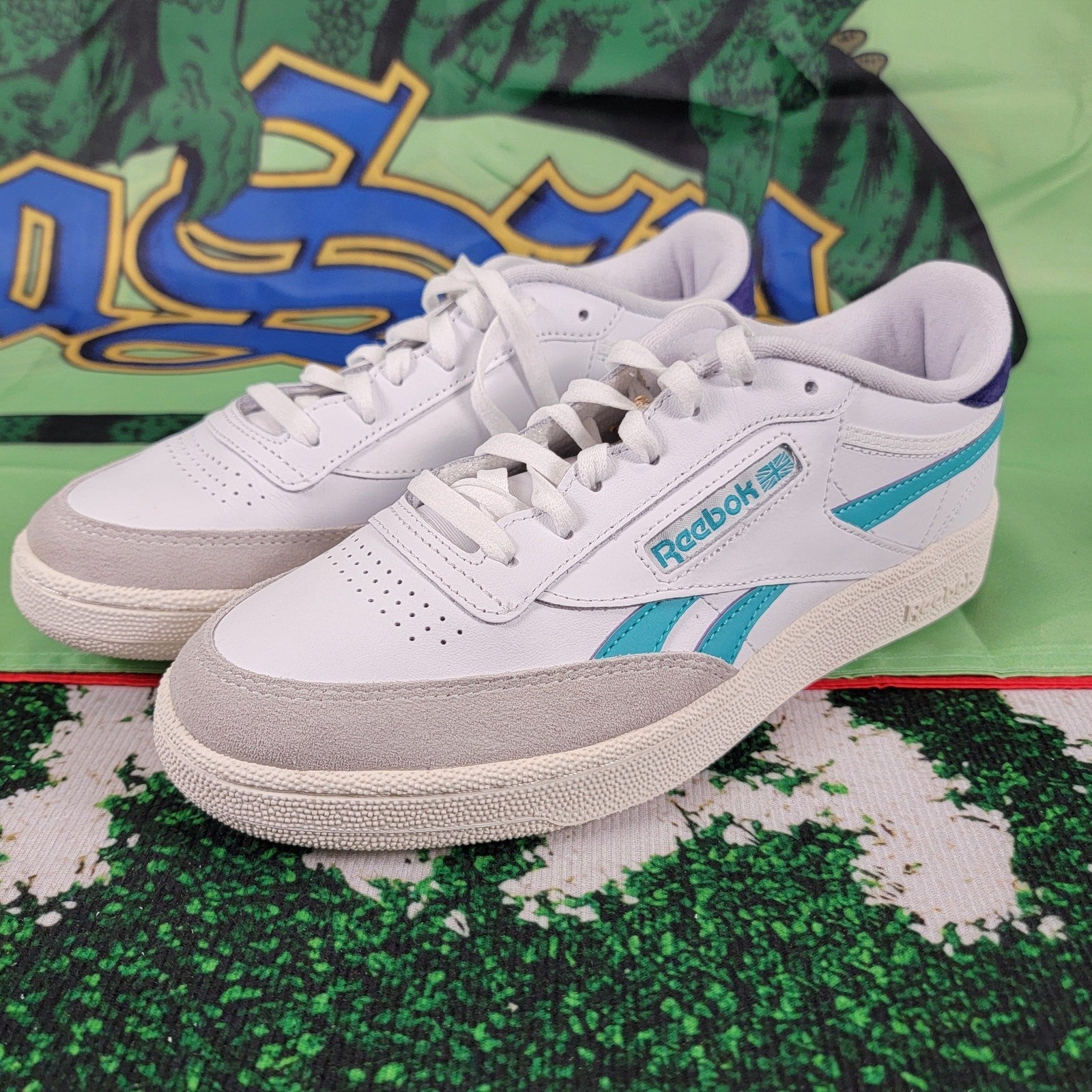 Reebok Club C Revenge Mens Tennis Shoe Size 9 White/Blue GY18220