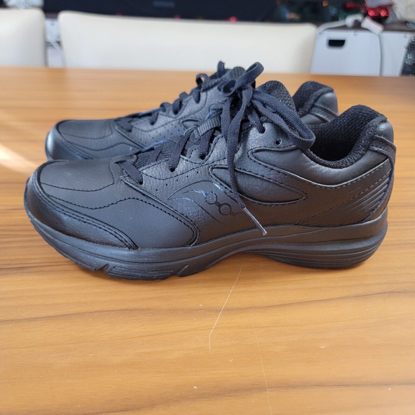 Saucony Women's Black Integrity 3 Athletic Walking Shoes S502042 Size 7.51