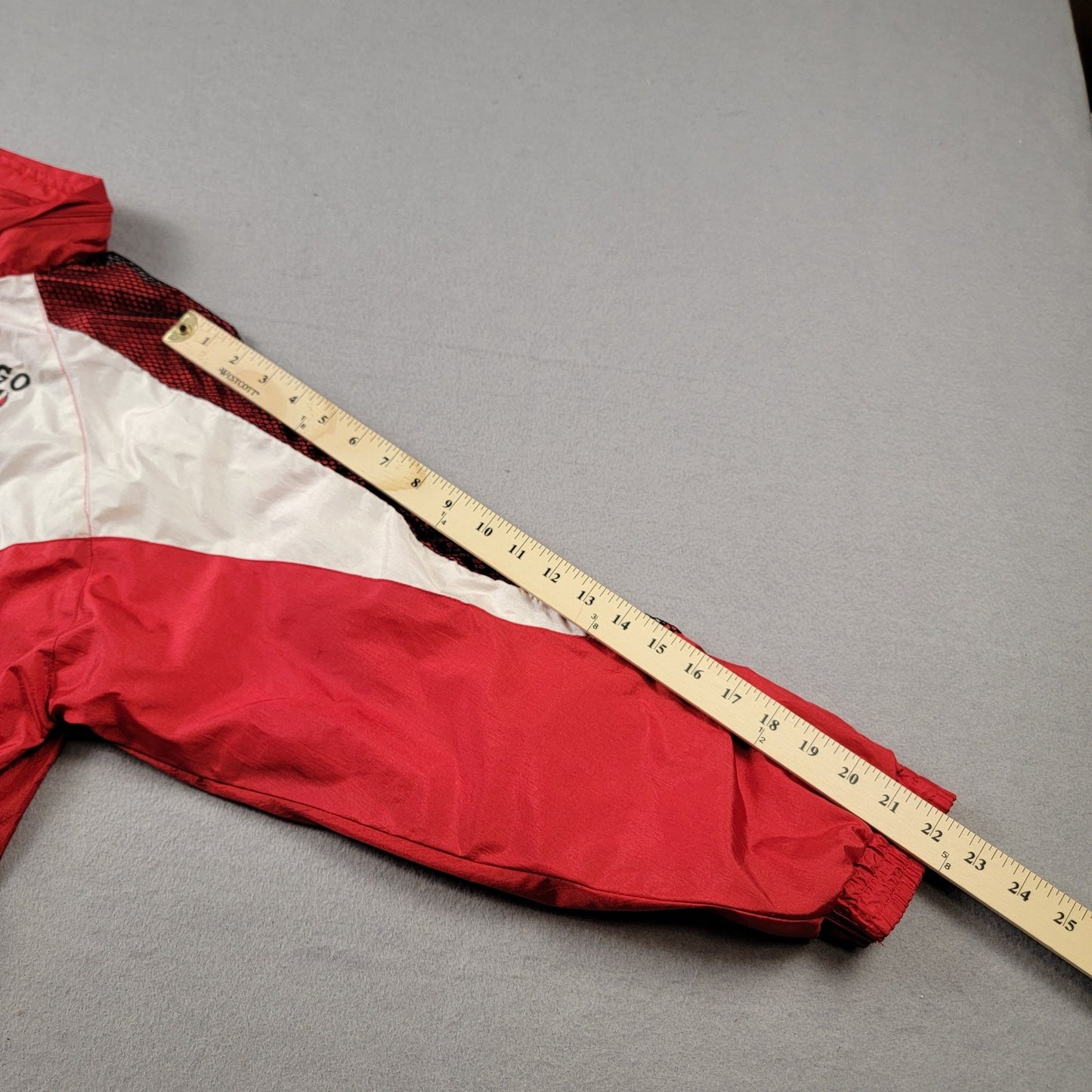 Vintage NBA Chicago Bulls Jump Ball Club Might Mac Sports Youth