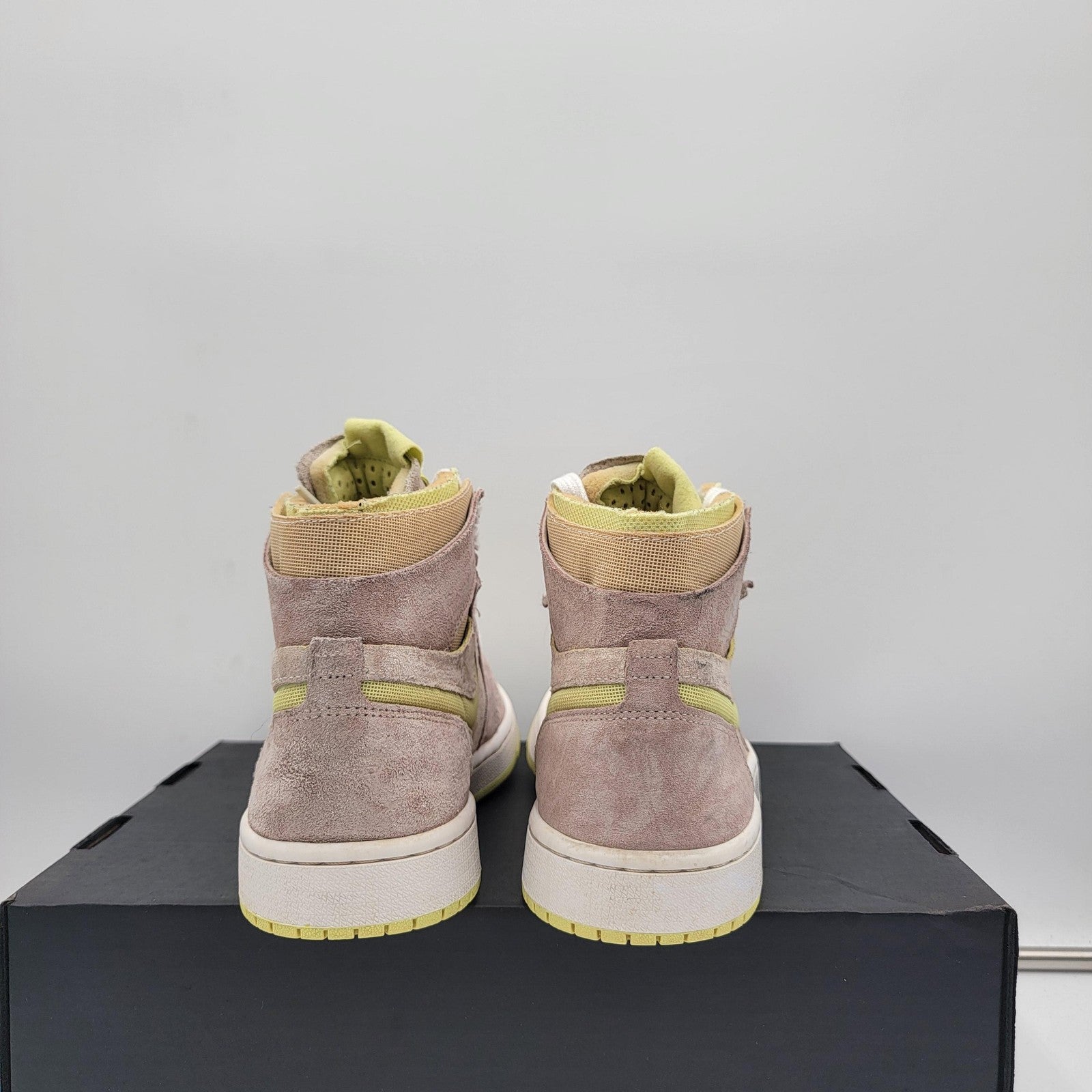 Nike Air Jordan 1 Zoom CMFT Shoes Women's Sz 7.5 High Top Suede CT0979-200