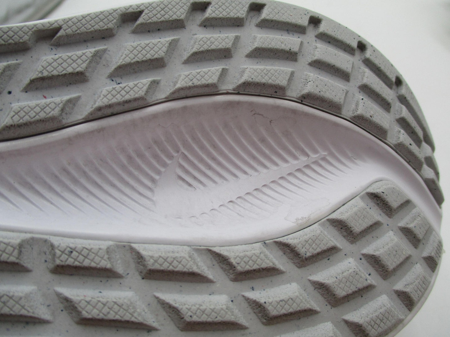 Nike Downshifter Shoes Womens Size 10 White Teal Running Sneakers CW3413101 1T516